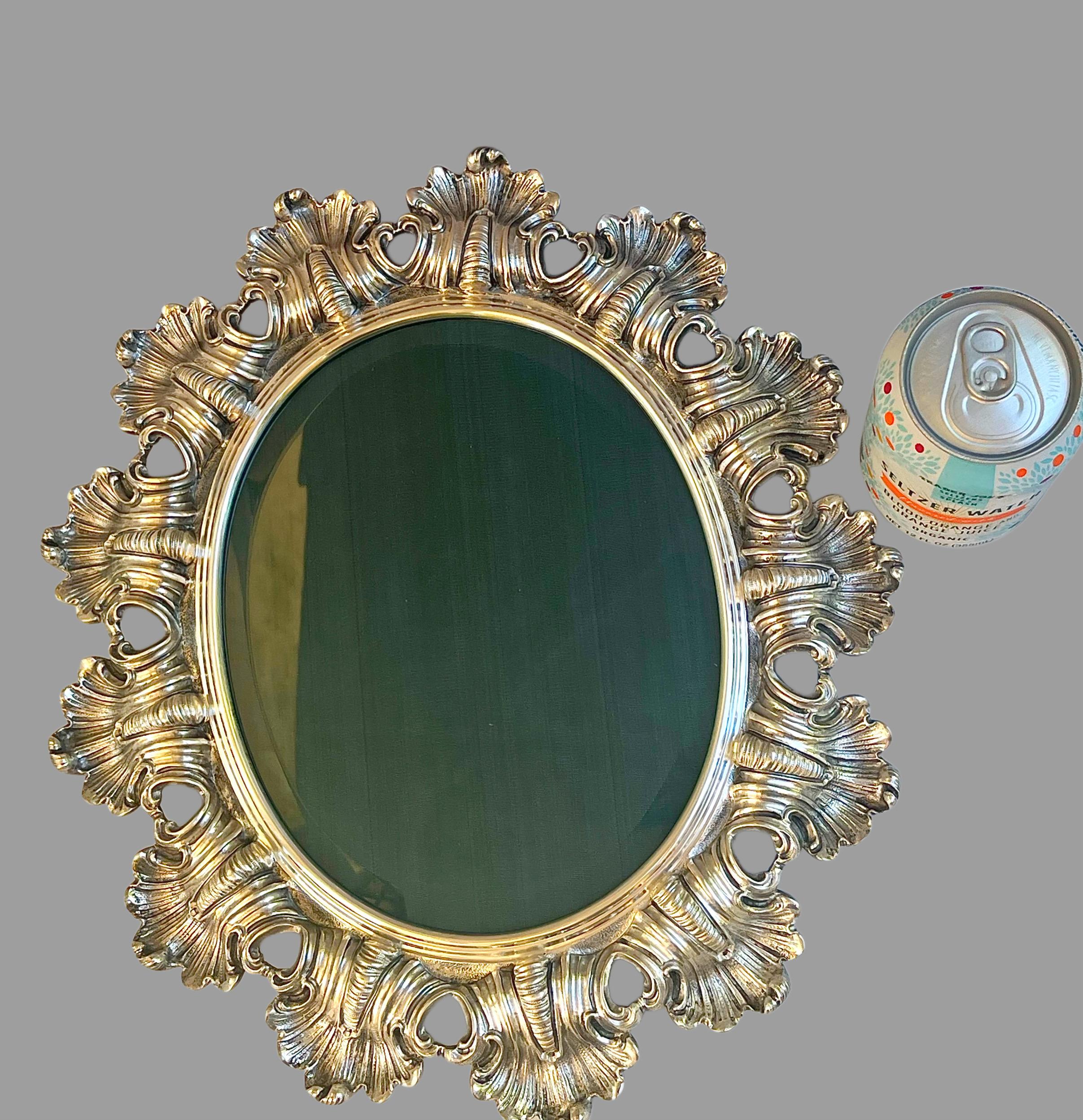 20th Century An important large Italian sterling silver picture frame by Buccellati, 20th c. For Sale