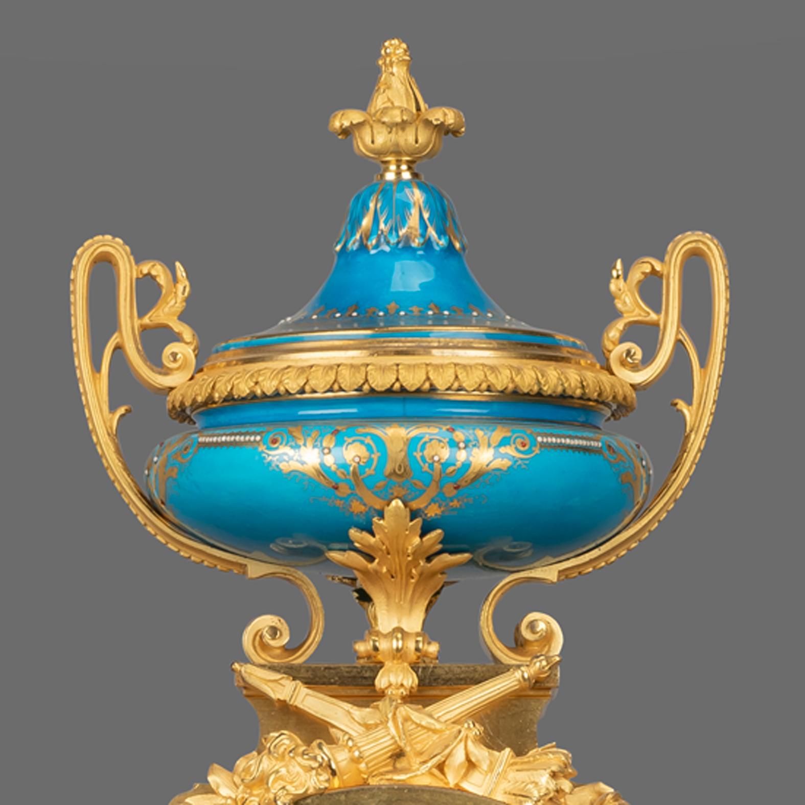 Important Napoléon III Gilt-Bronze and Porcelain Clock Garniture, circa 1870 For Sale 1