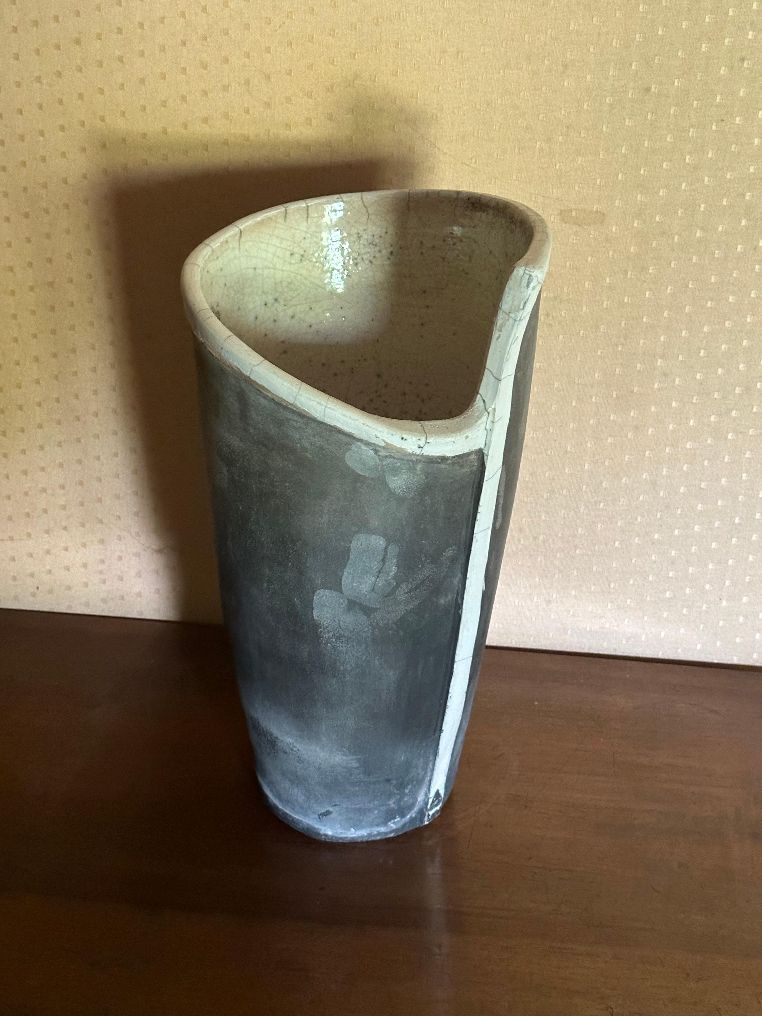 Other An important raku vase For Sale