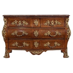 An Important Serpentine Fronted Tombeau Shaped Kingwood Commode, 18th Century