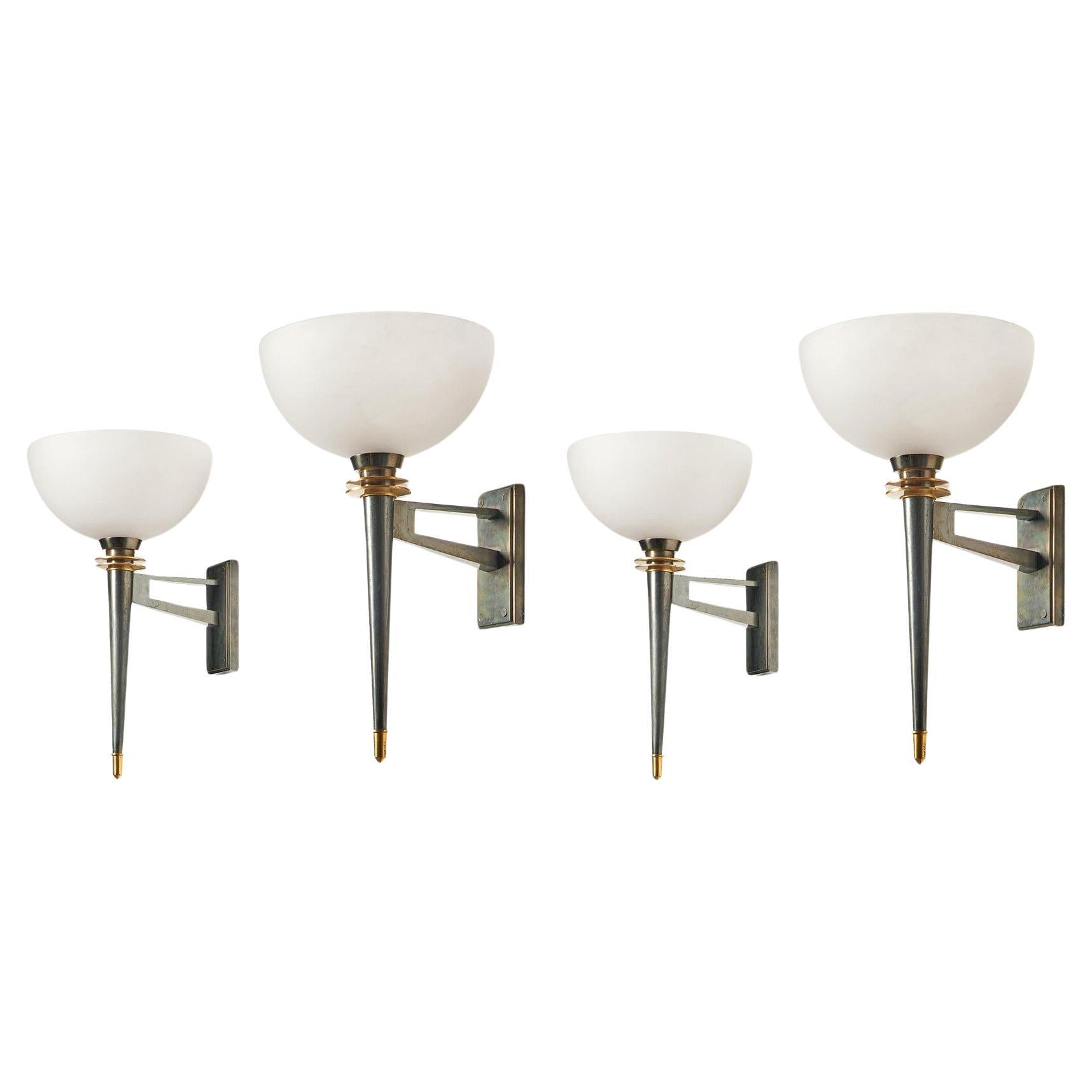 An Important Set of Four French Wall Appliques Lights Attributed to André Leon  For Sale