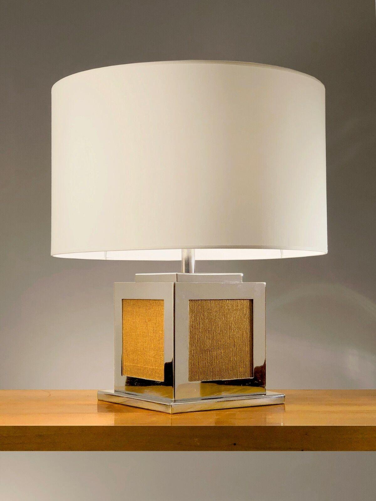 A SHABBY-CHIC NEO-CLASSICAL SEVENTIES Square TABLE LAMP, France 1970 For Sale 1