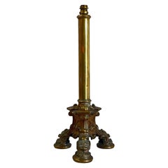 Imposante lampe à colonne en laiton
