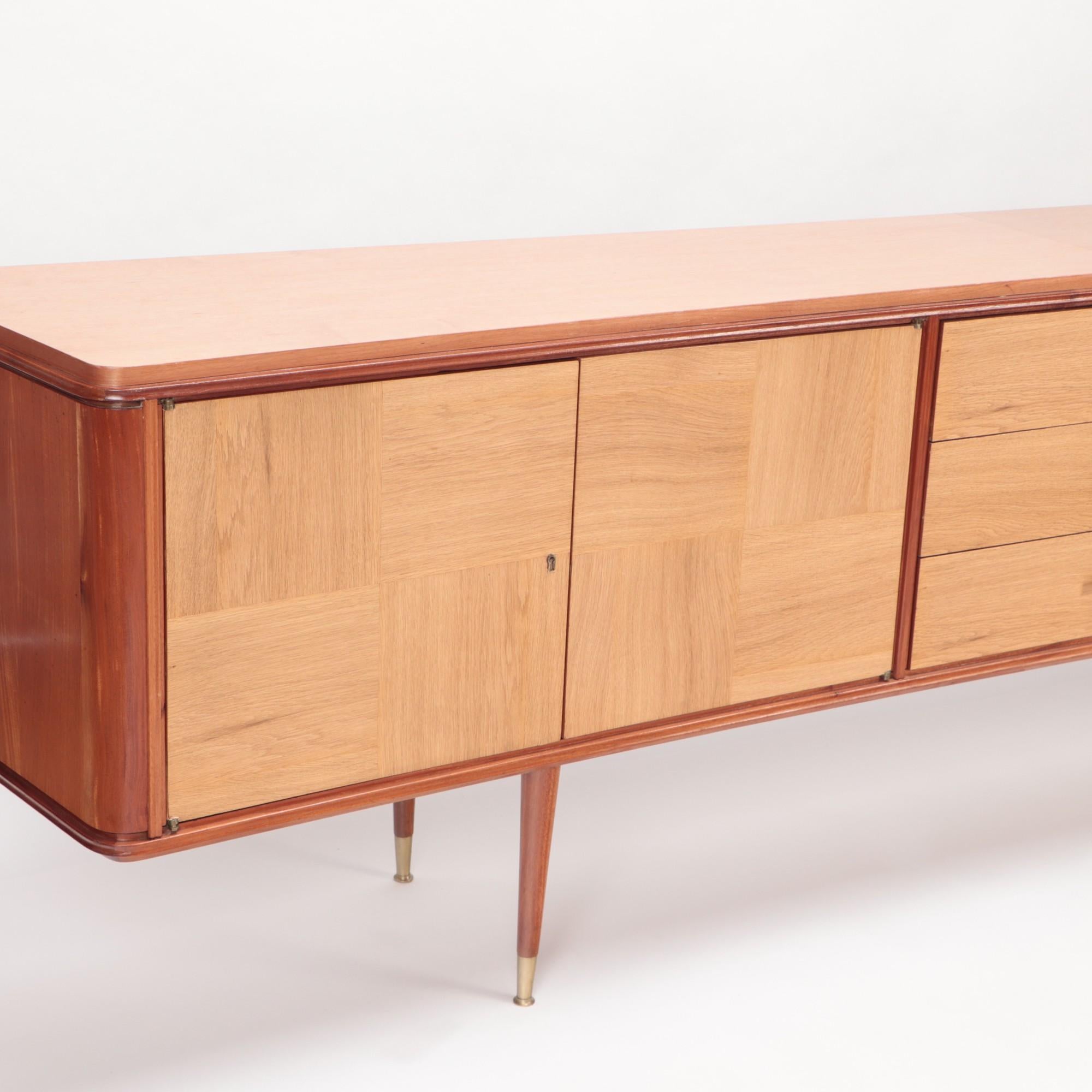 Imposing Mid-Century Modern Sideboard, circa 1950 In Good Condition In Philadelphia, PA
