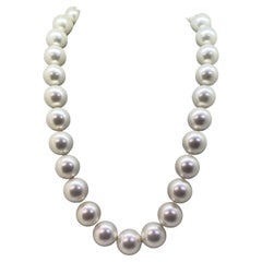 An Impressive 16mm Man-Made Fashion Pearl Necklace. Jackie Onassis Style.
