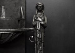 Impressionante griglia da fuoco in ghisa con figure femminili