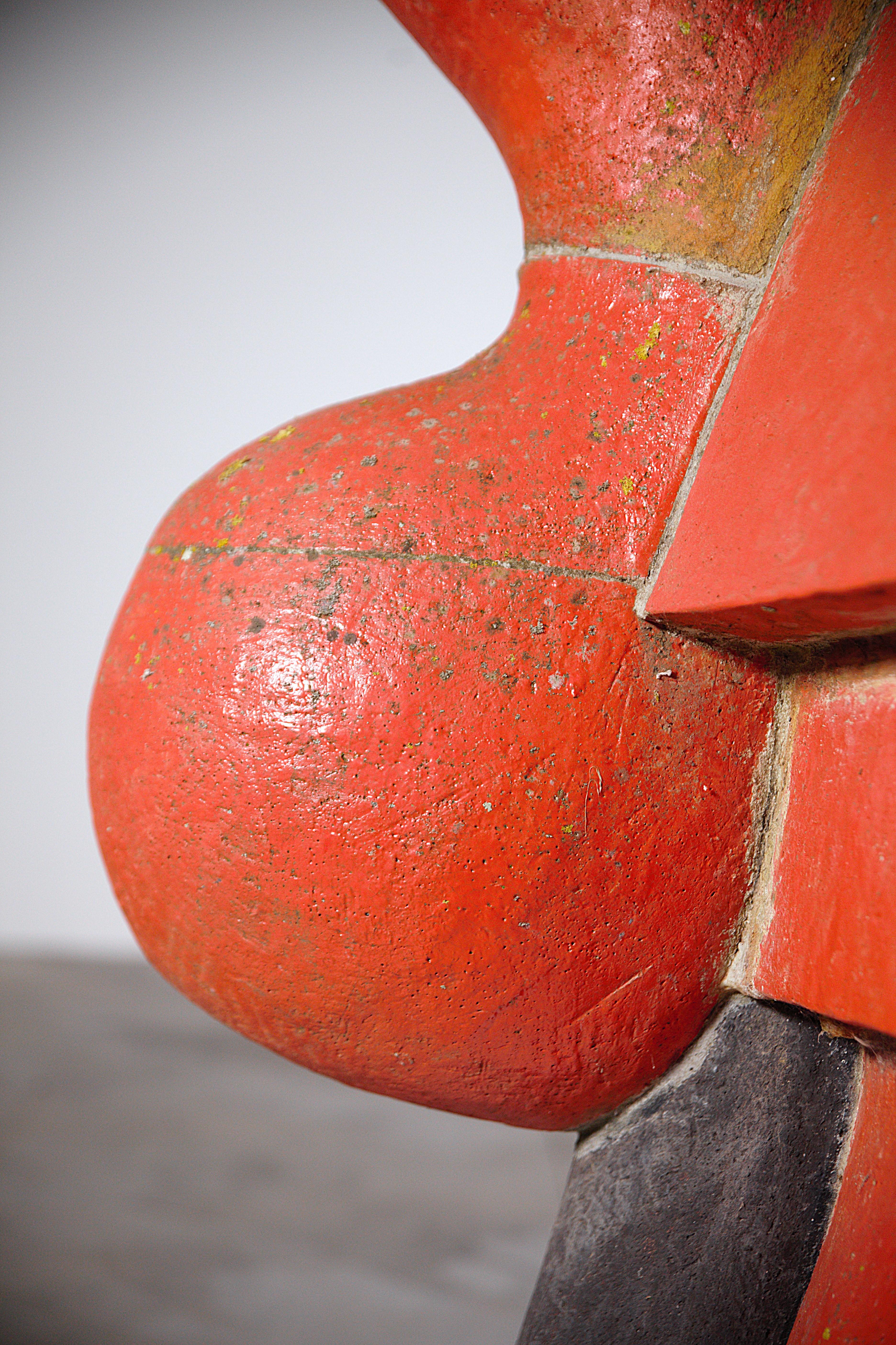 Smaltato Un'impressionante scultura in ceramica di Roger Capron Vallauris Francia anni 2000 in vendita