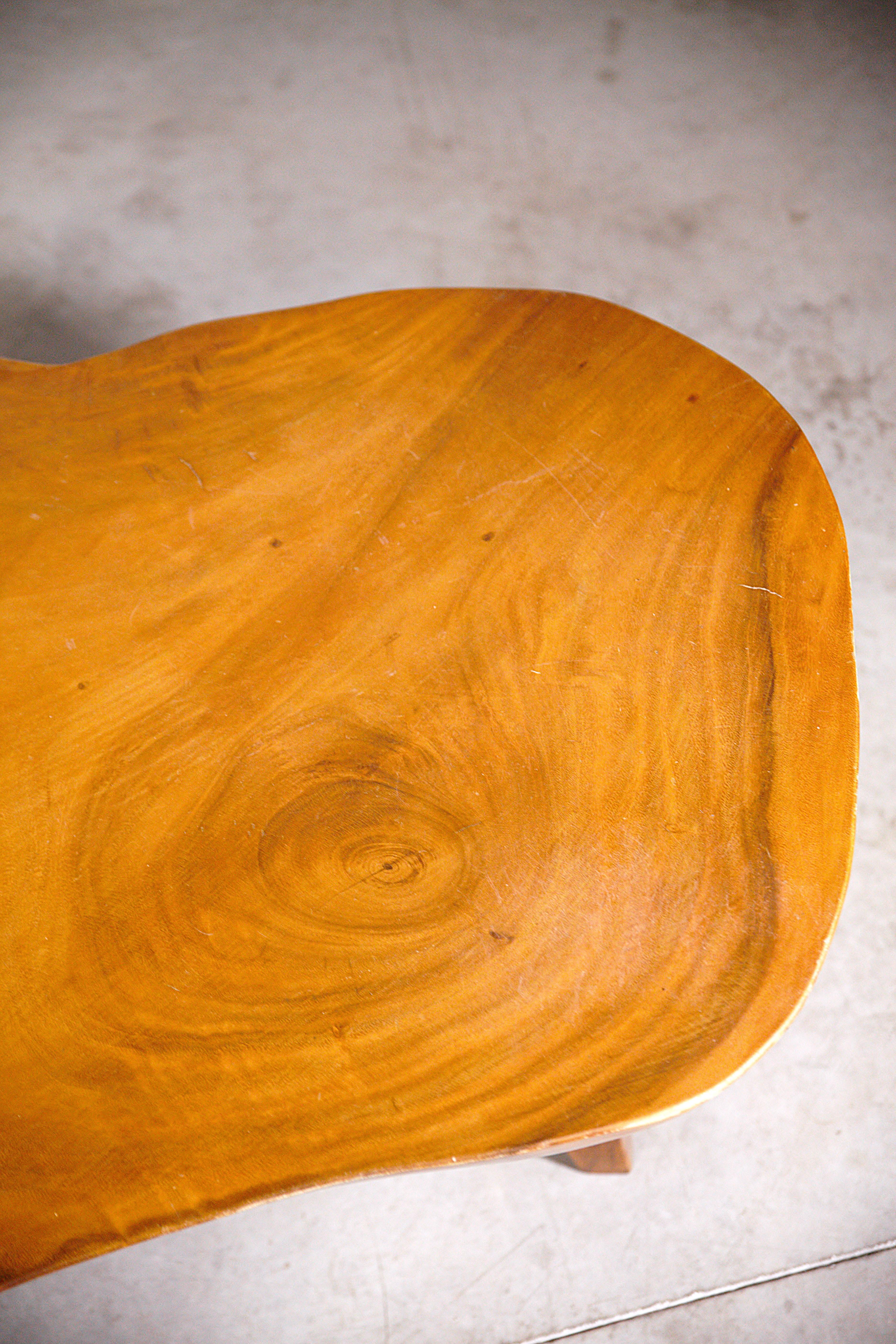 Impressionnante table basse de forme organique Brésil 1950 en vente 13