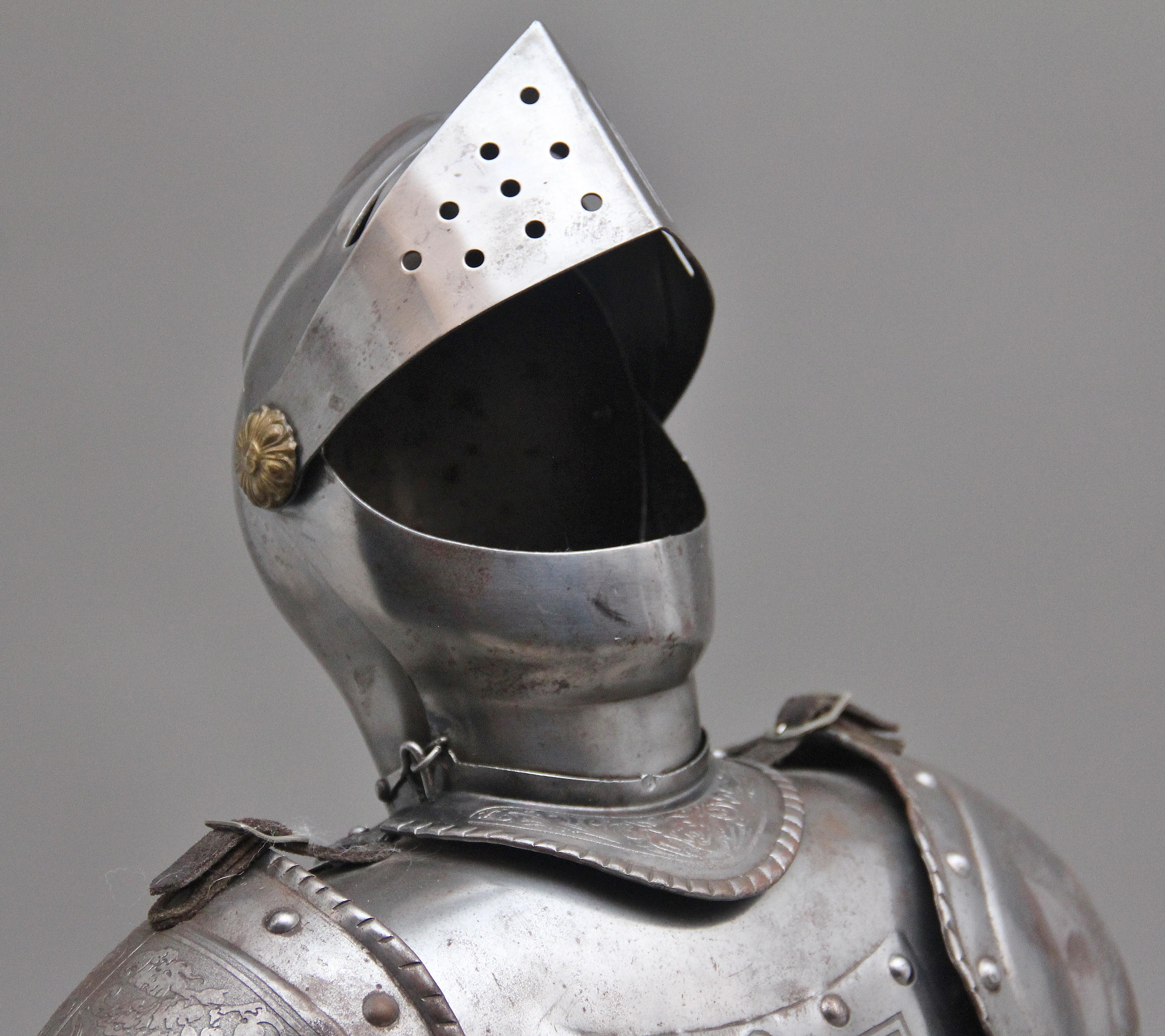 Impressive Early 20th Miniature Suit of Armour For Sale 2