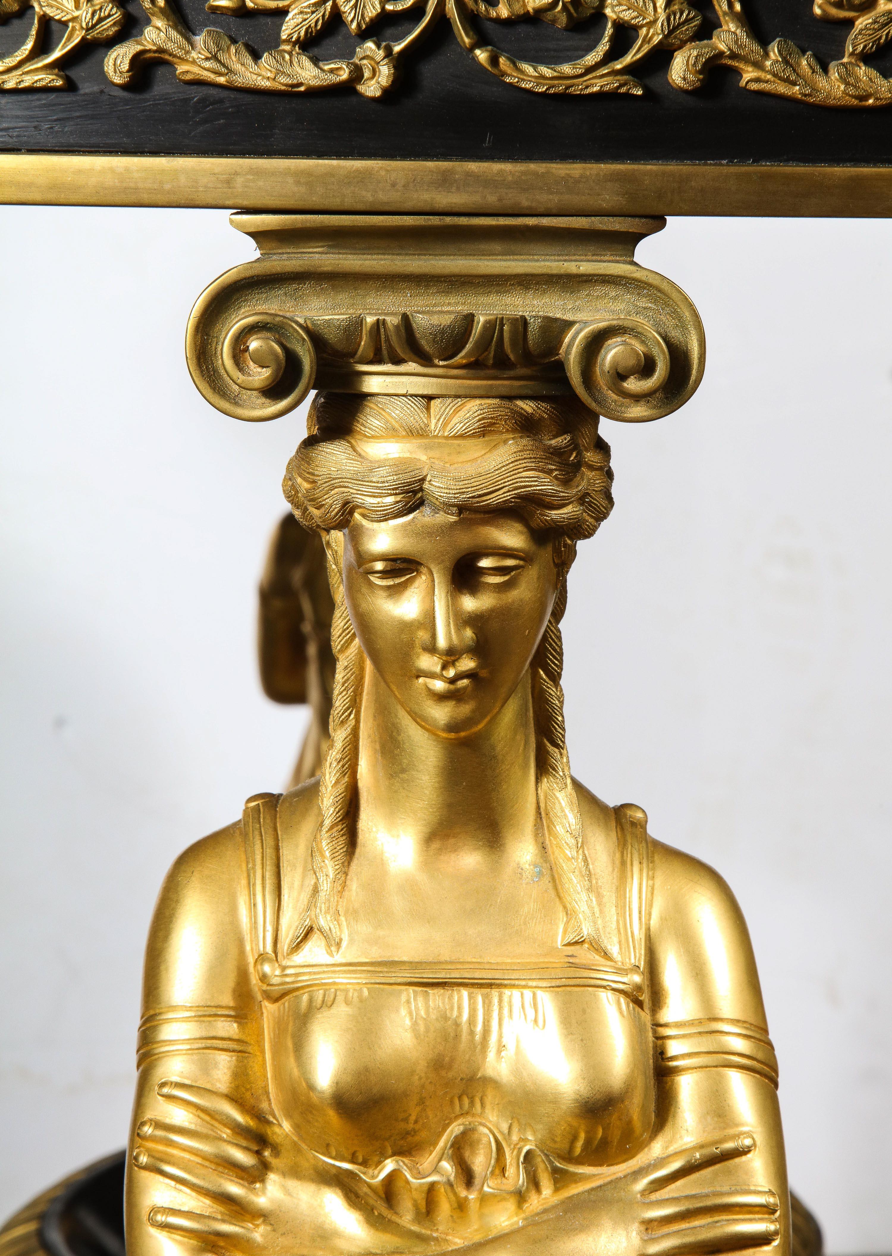 Impressionnante table centrale de style Empire en malachite et bronze doré d'après Desmalter en vente 11