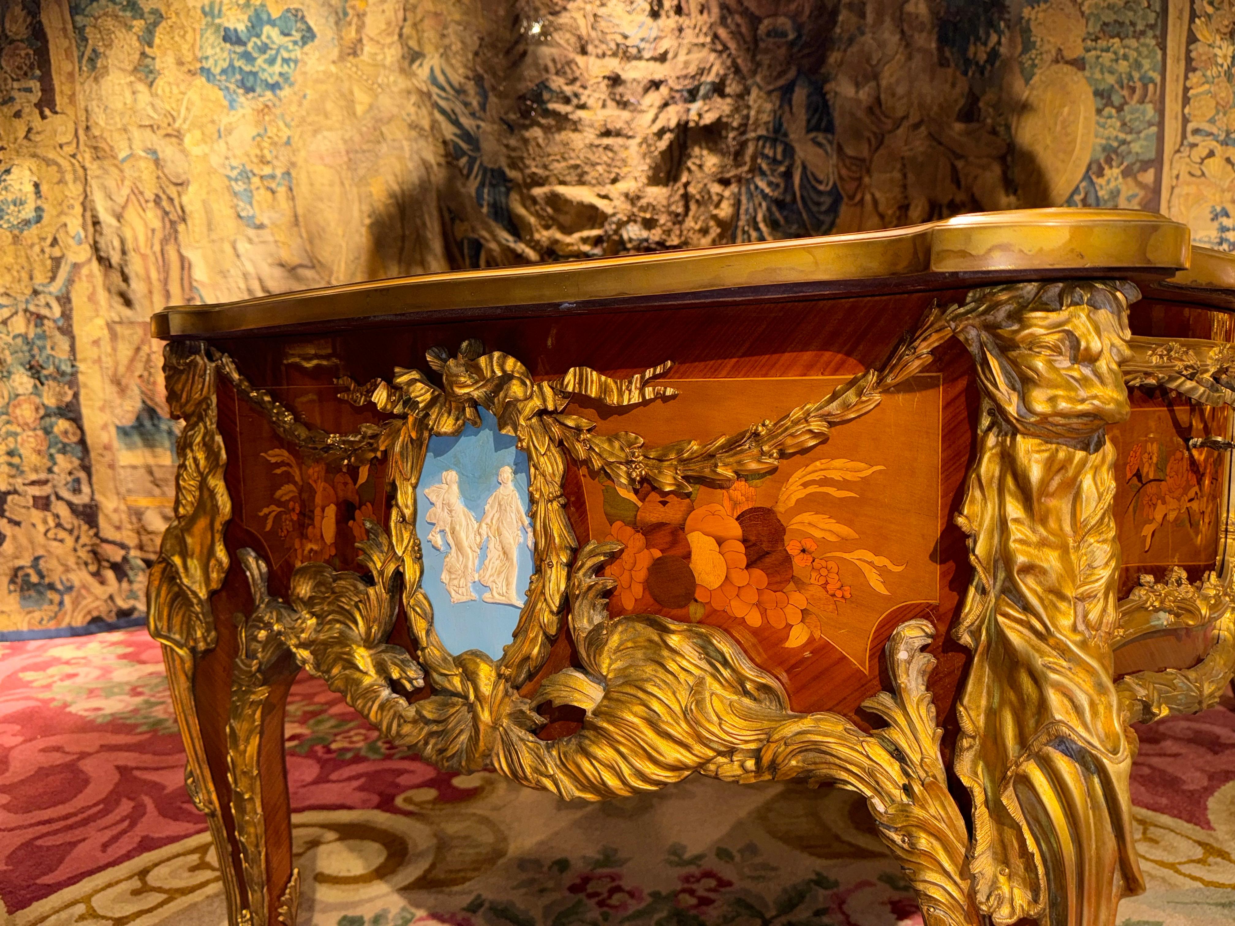 Impressive Louis XV Style Bureau Plat/Writing Desk, after Riesener & J.Oeben For Sale 8