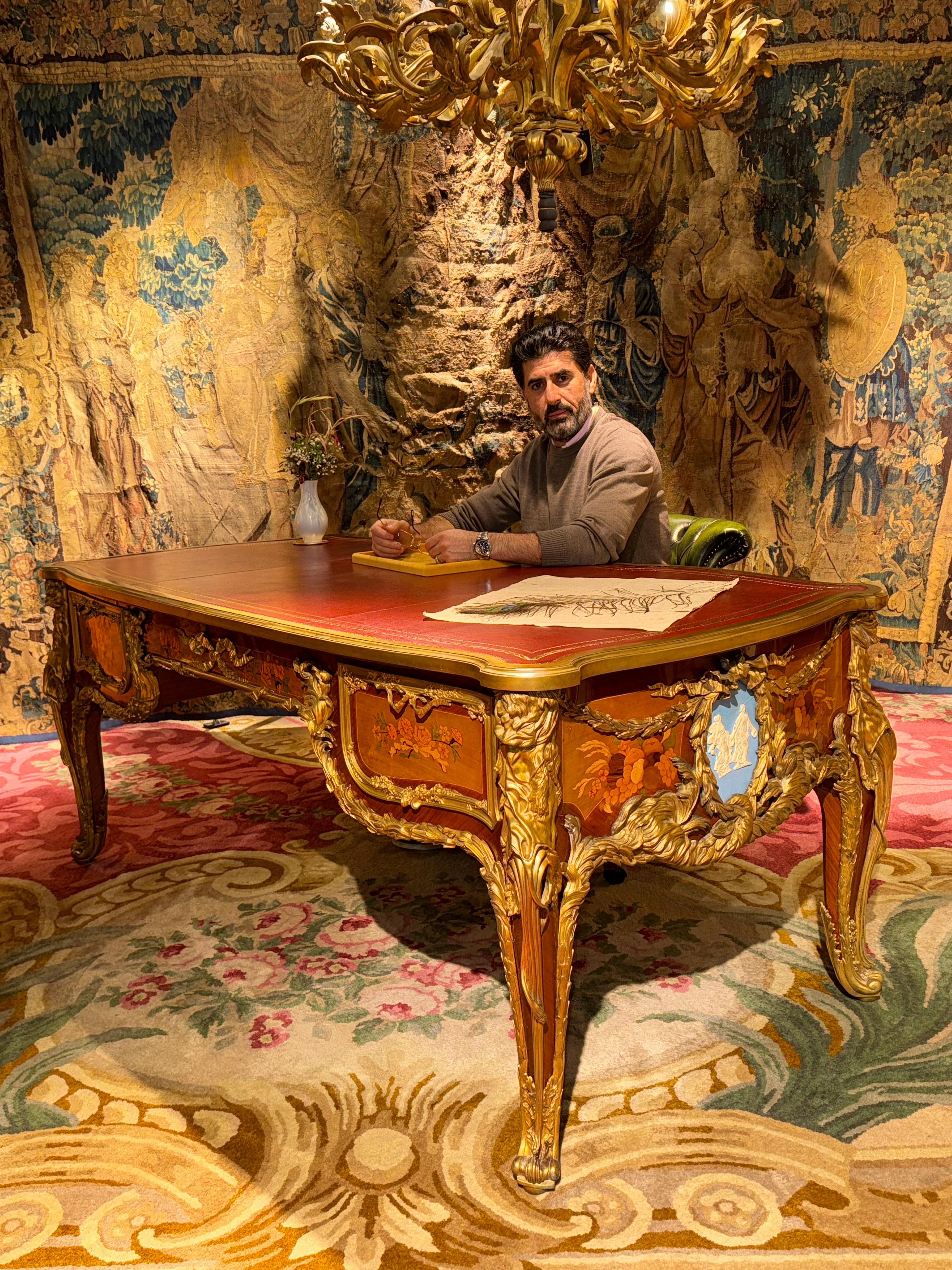 Impressive Louis XV Style Bureau Plat/Writing Desk, after Riesener & J.Oeben For Sale 13