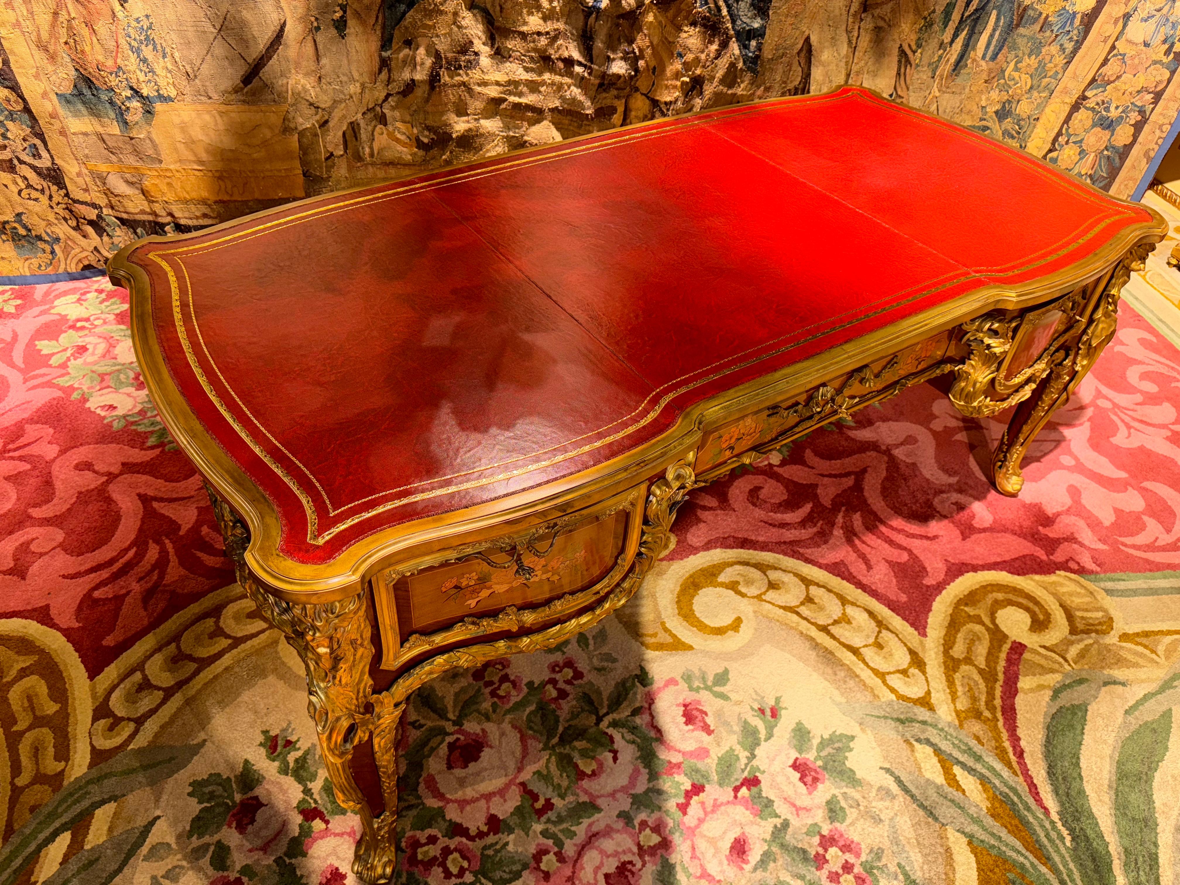 Impressive Louis XV Style Bureau Plat/Writing Desk, after Riesener & J.Oeben For Sale 1