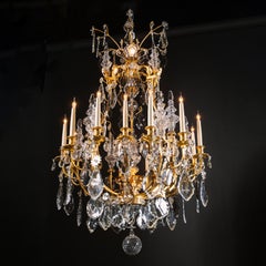 Impressive Louis XV Style Gilt-Bronze and Cut-Crystal and Moulded-Glass Fifte