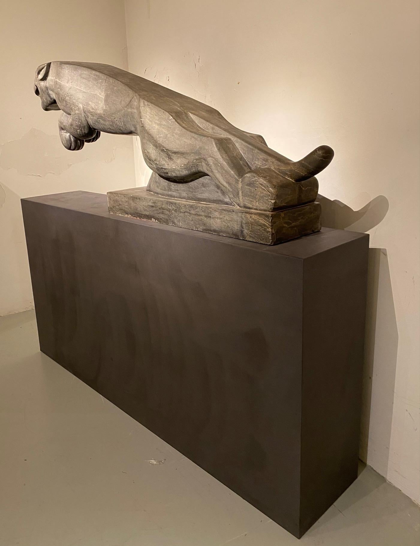 An impressive mid 20thC. life size Art Deco stone Jaguar. For Sale 2