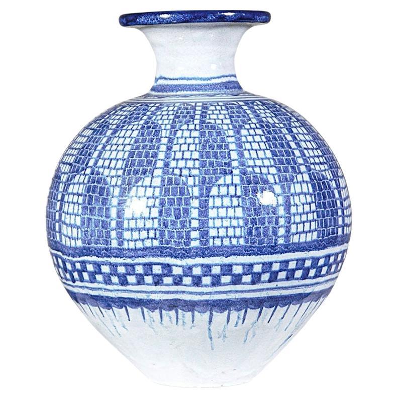 Impressionnant vase en céramique orientale de l
atelier Abderrazak Nabeul Tunisie années 1950 en vente