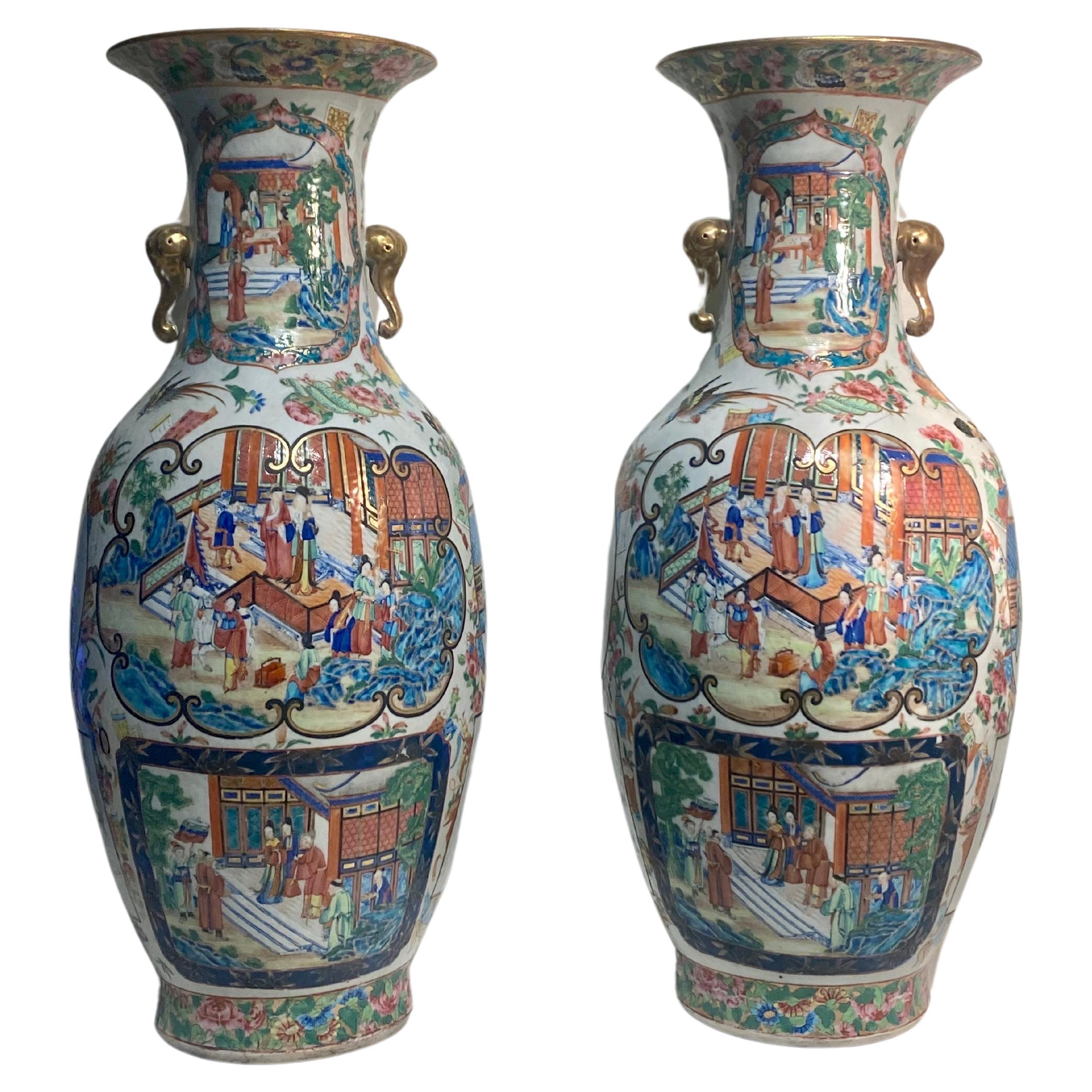 An Impressive Quality Pair Cantonese Famille Rose Medallion Vases 19th Century For Sale 14