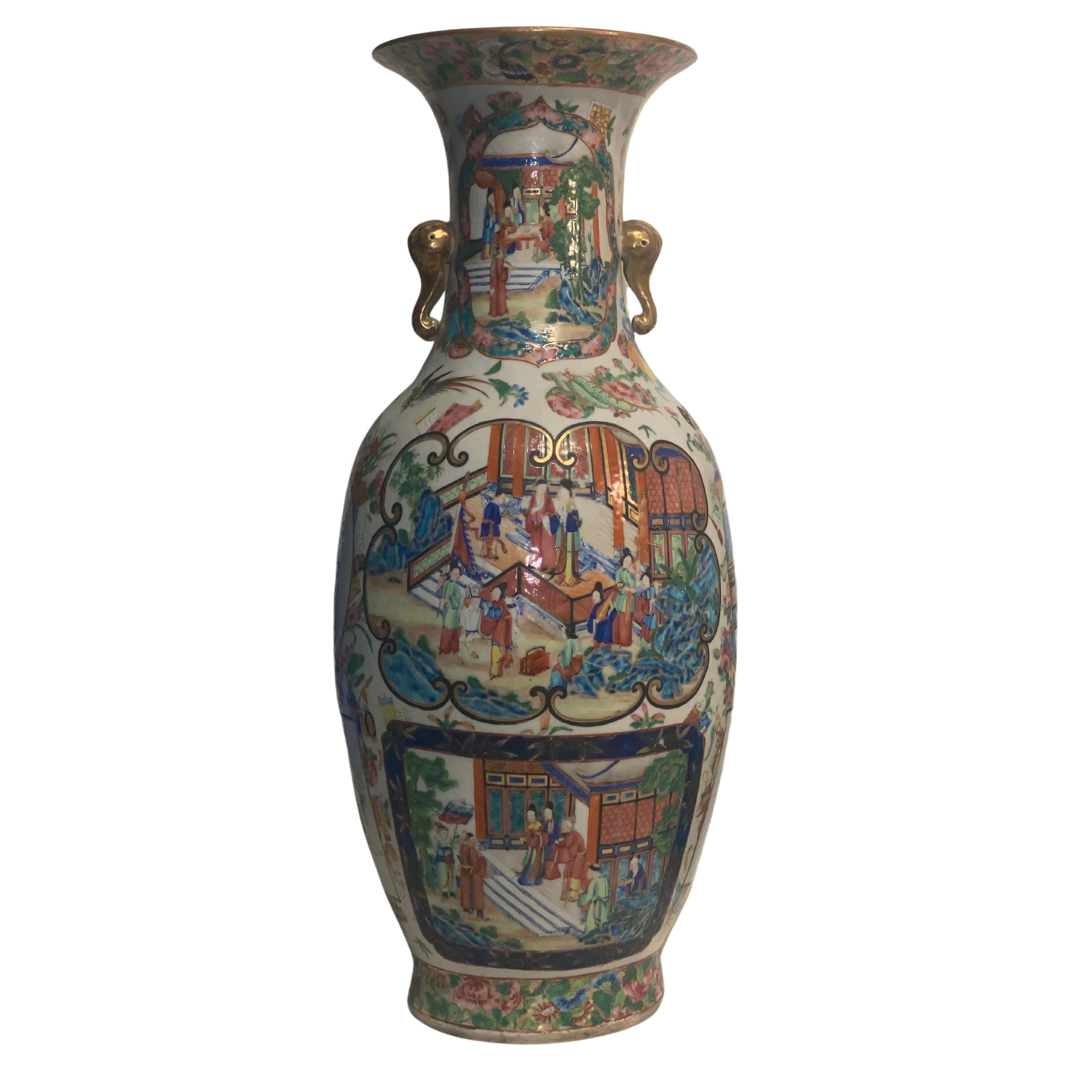 An Impressive Quality Pair Cantonese Famille Rose Medallion Vases 19th Century For Sale 1