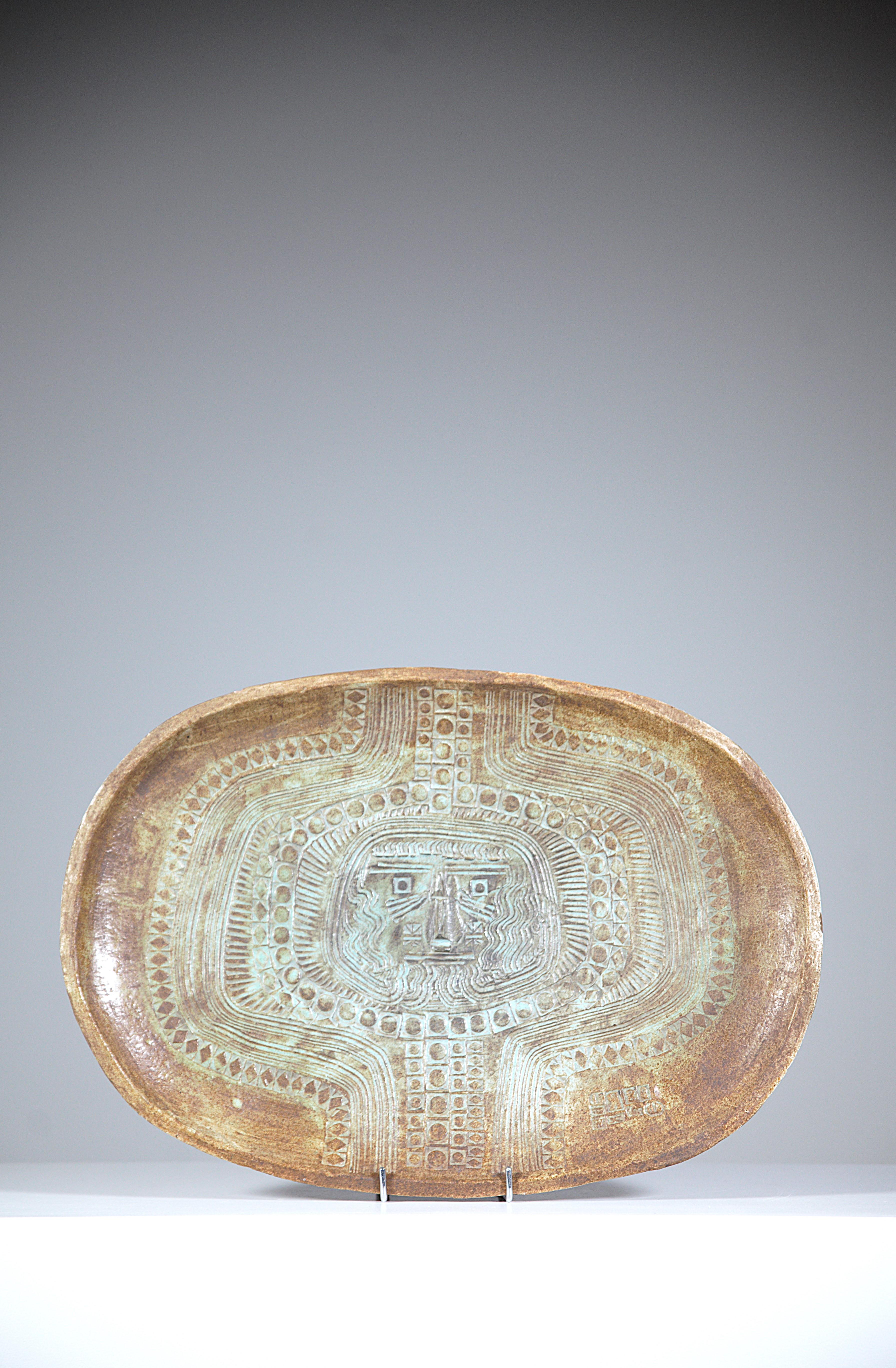 Impresionante Plato de Cerámica de Pared de Jo Rowland Atelier A Sant Vicens Francia Años 60 en venta 3