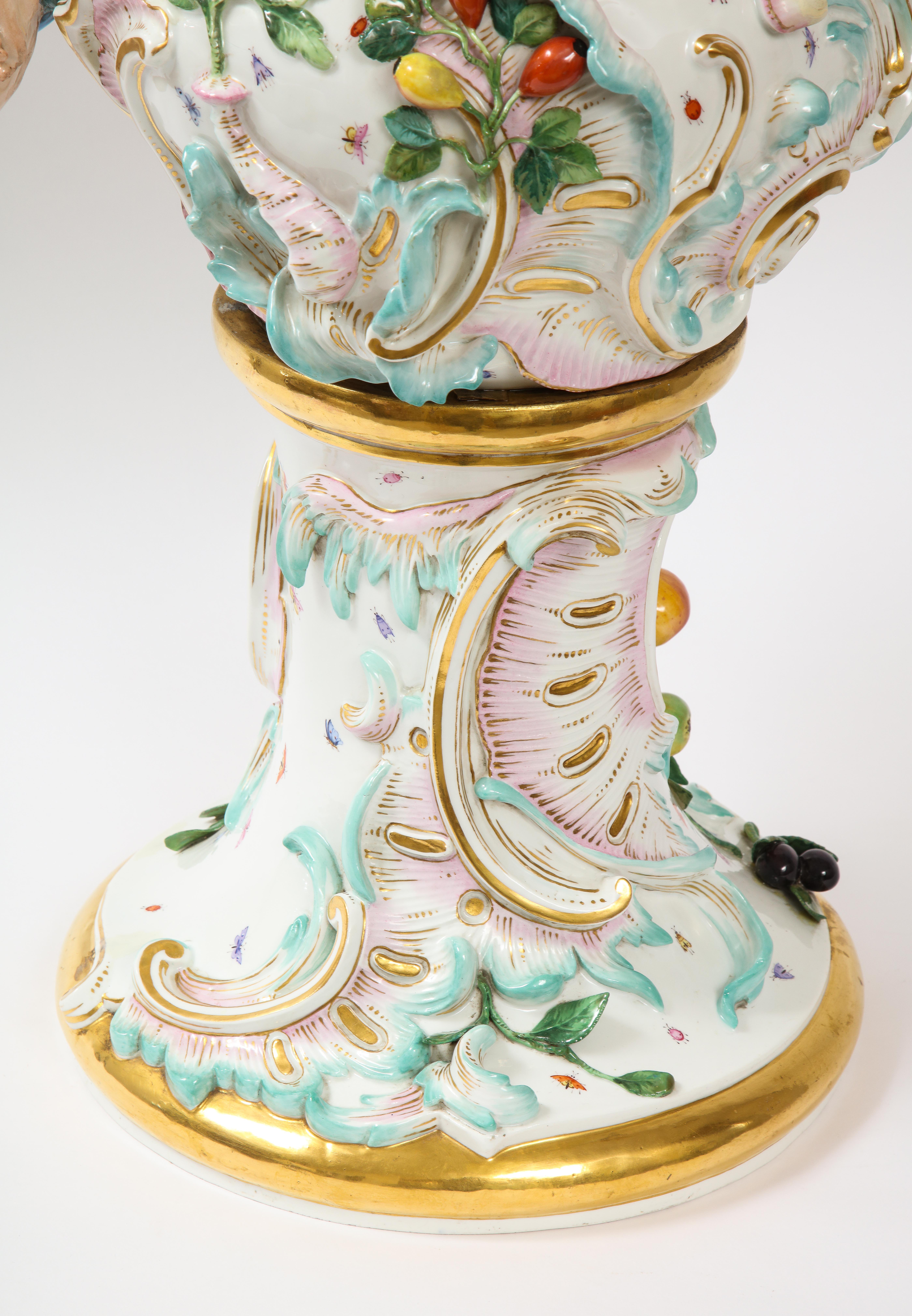 Incredible 19th Century Meissen Porcelain Covered Urn Emblematic of Autumn For Sale 10