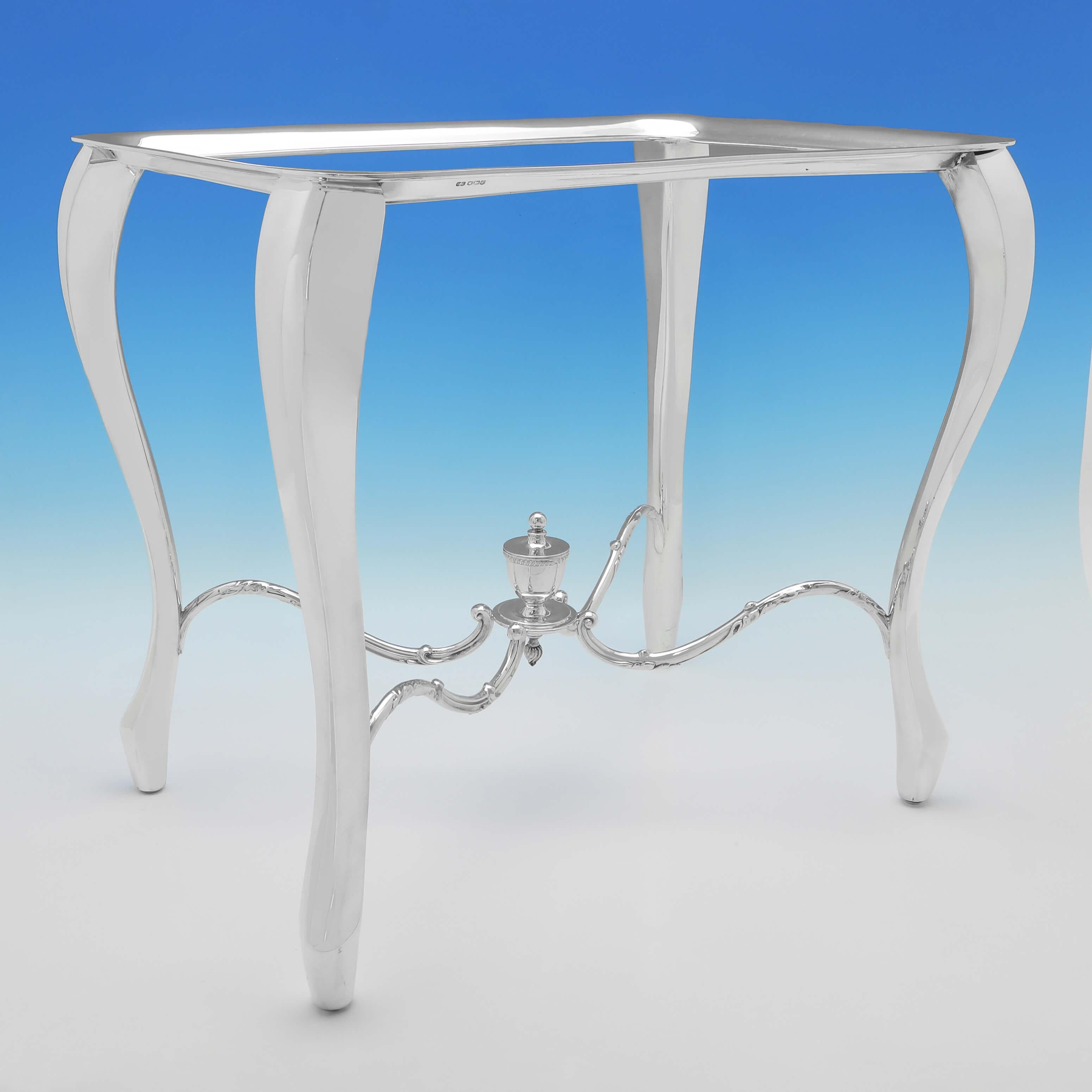 An Incredible, and likley Unique, English Sterling Silver Table - Made in 1927 For Sale 4