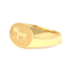Indented Ancient Lion Revival Signet Ring in 18 Karat Yellow Gold