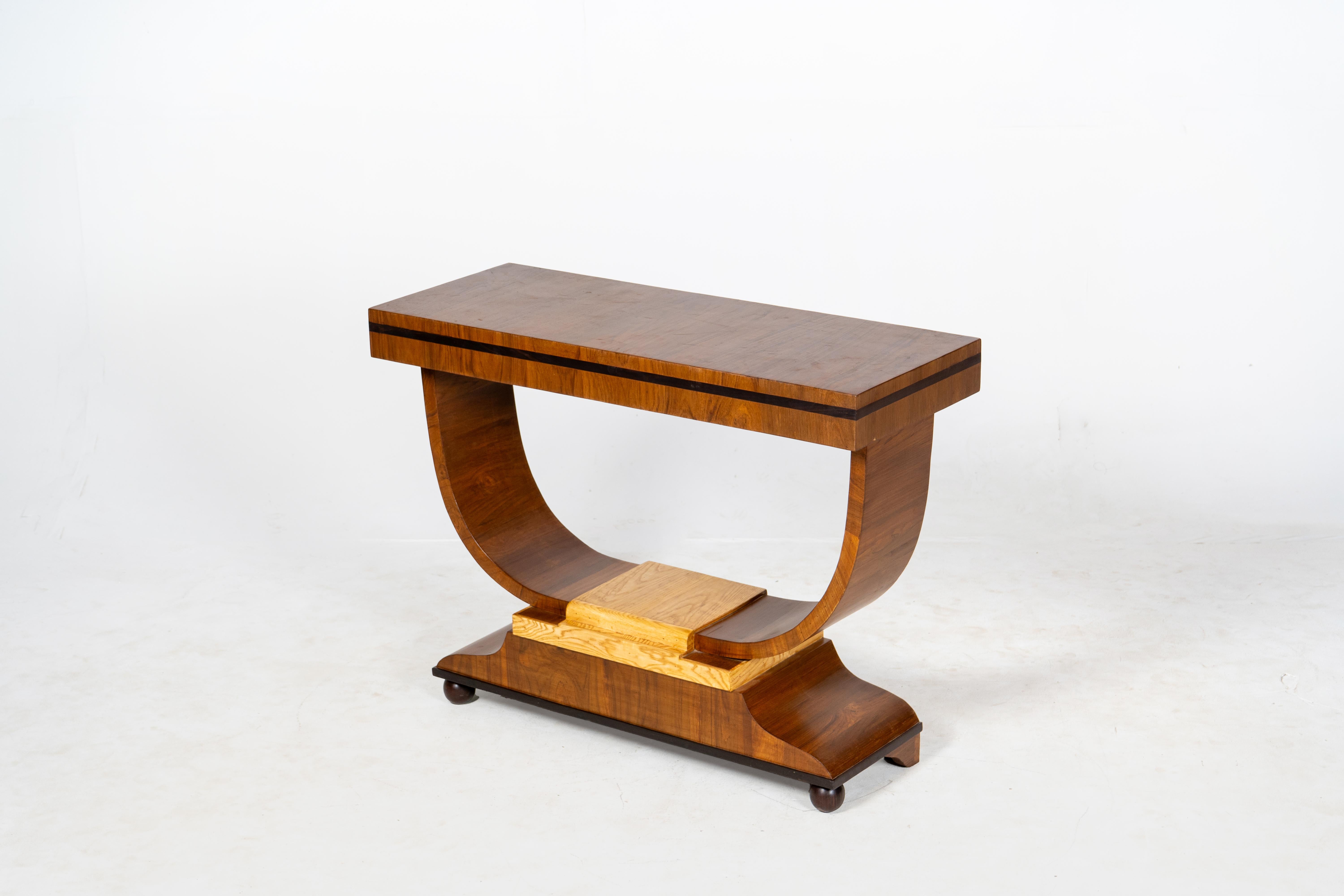 An Indian Art Deco Console Table In Good Condition For Sale In Chicago, IL