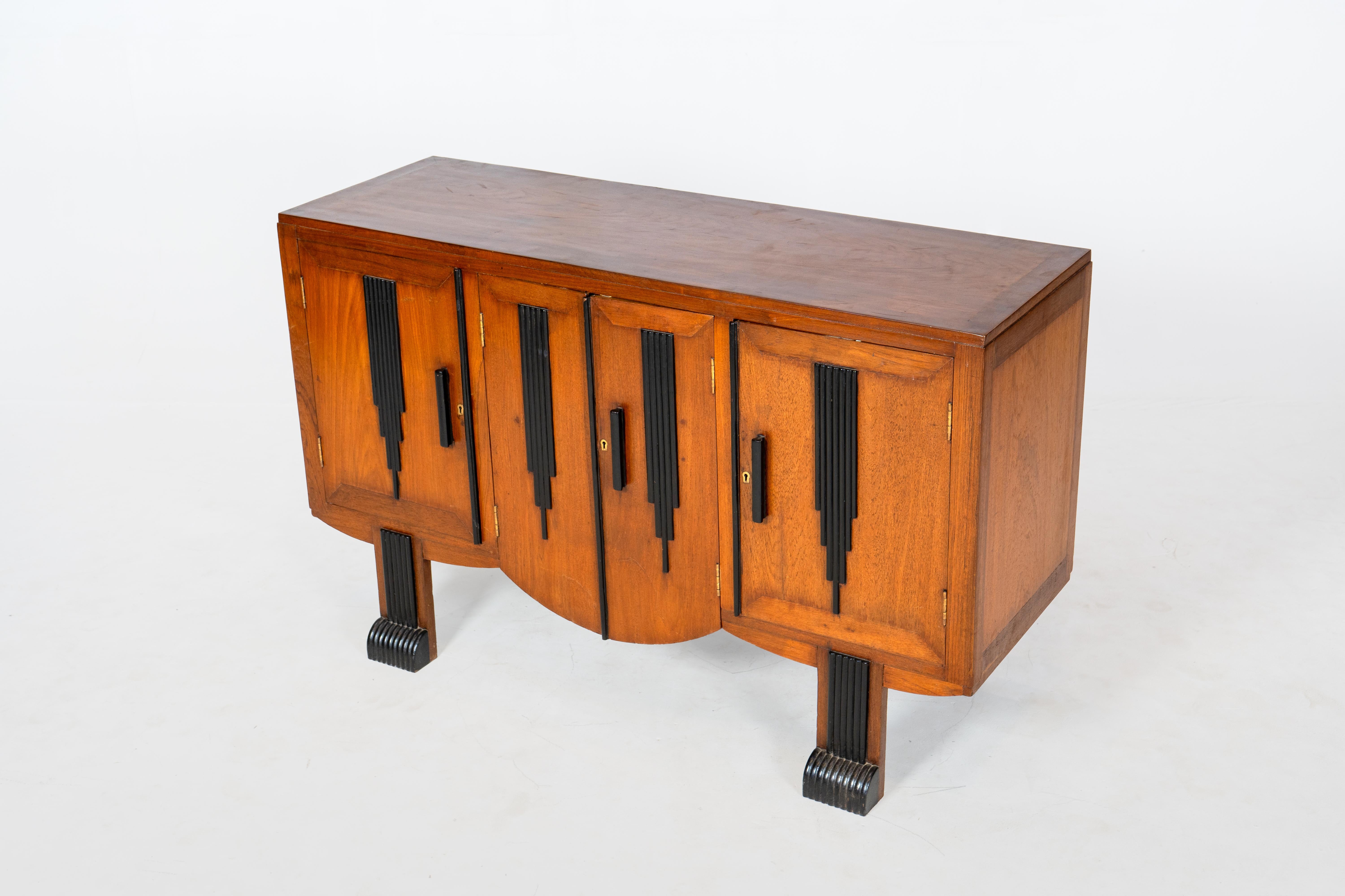 An Indian Art Deco Console With Two-Tone Finish In Good Condition For Sale In Chicago, IL