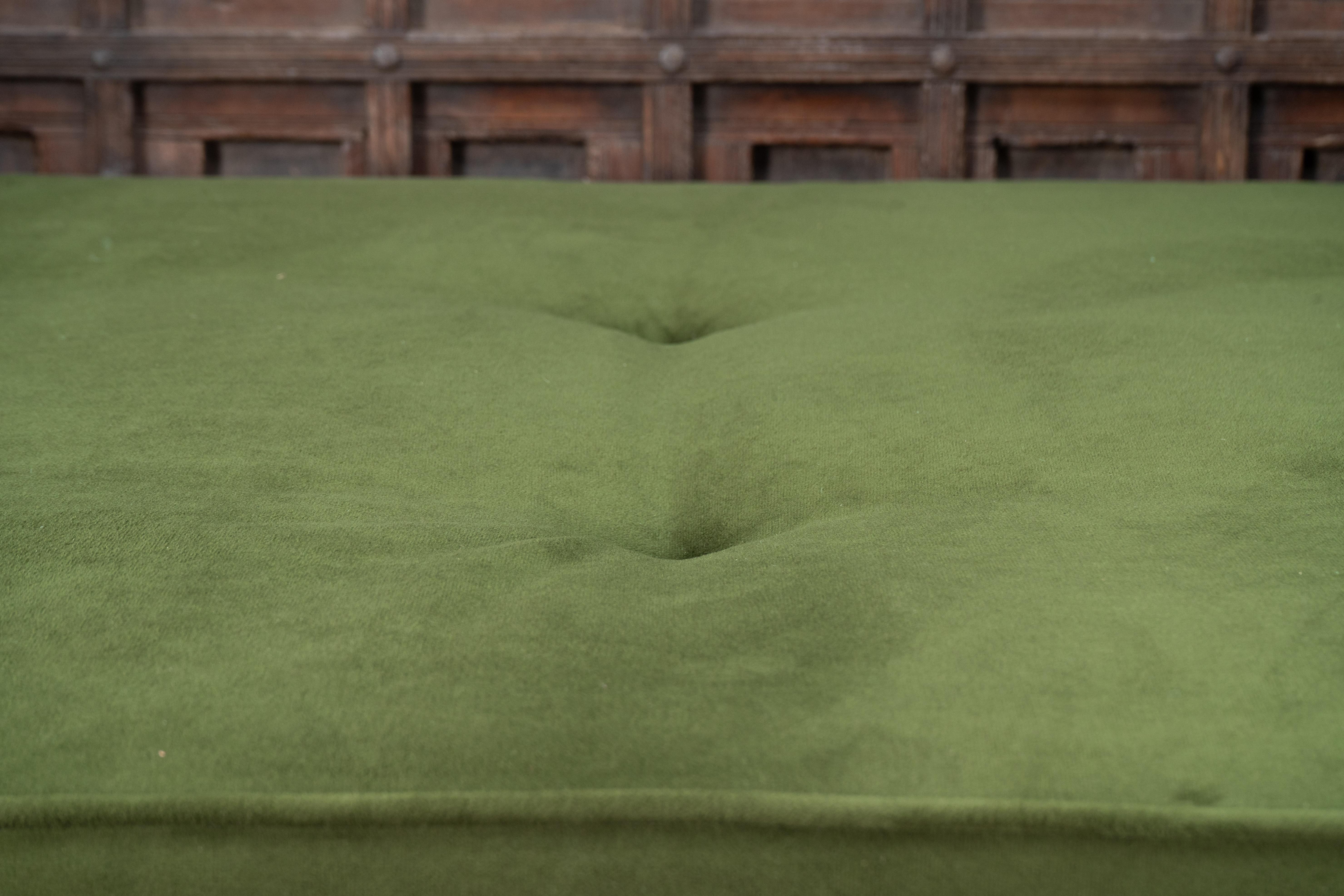 Banc indien avec rangement discret en vente 7