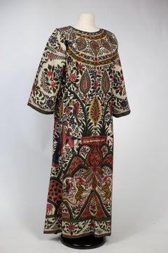 An Indian Painted Chintz Kaftan Dress From a Tree of Life Hanging Circa 1830