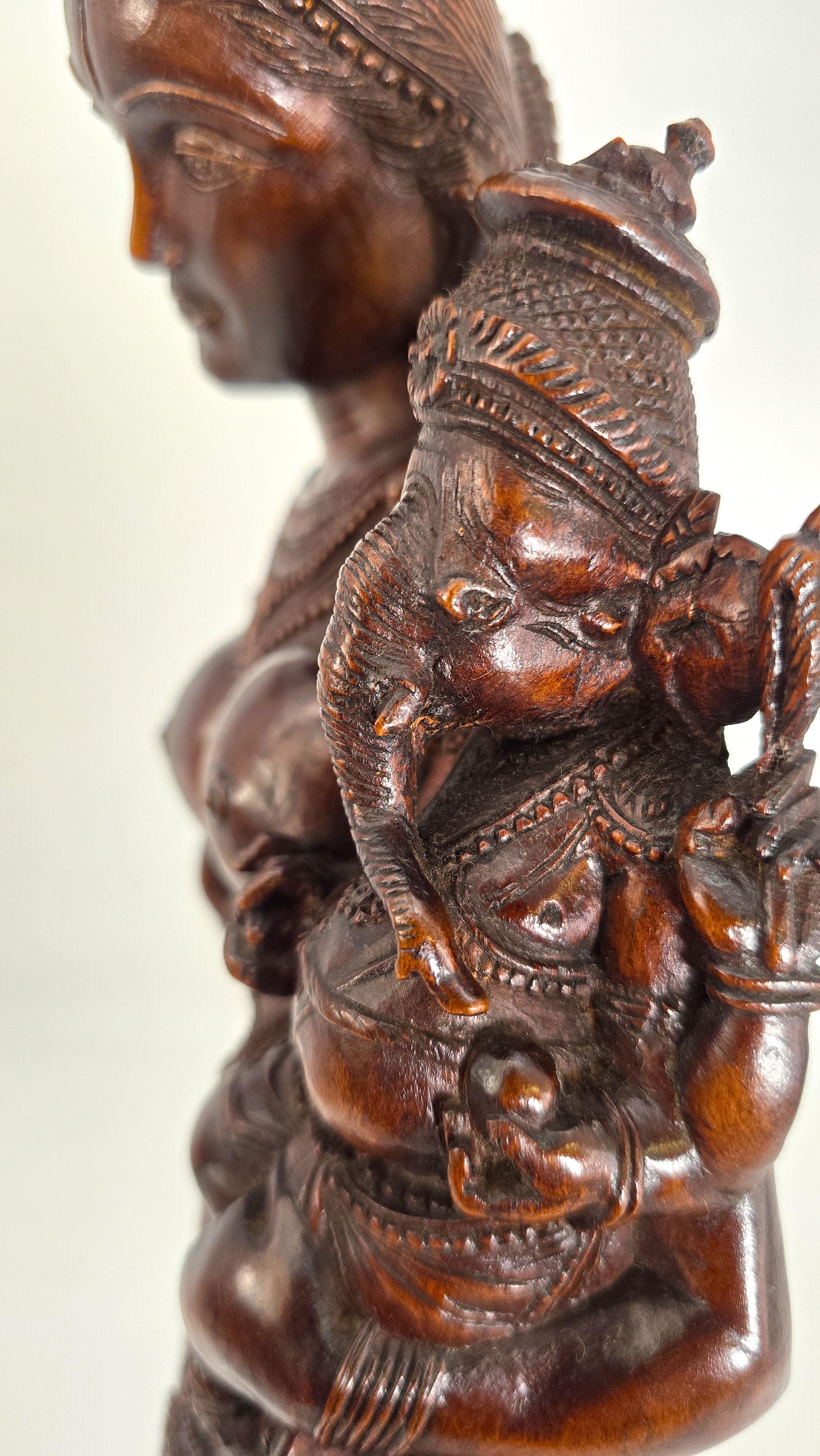An Indian Raj period carved figure of the Goddess Parvati, circa 1900 For Sale 9