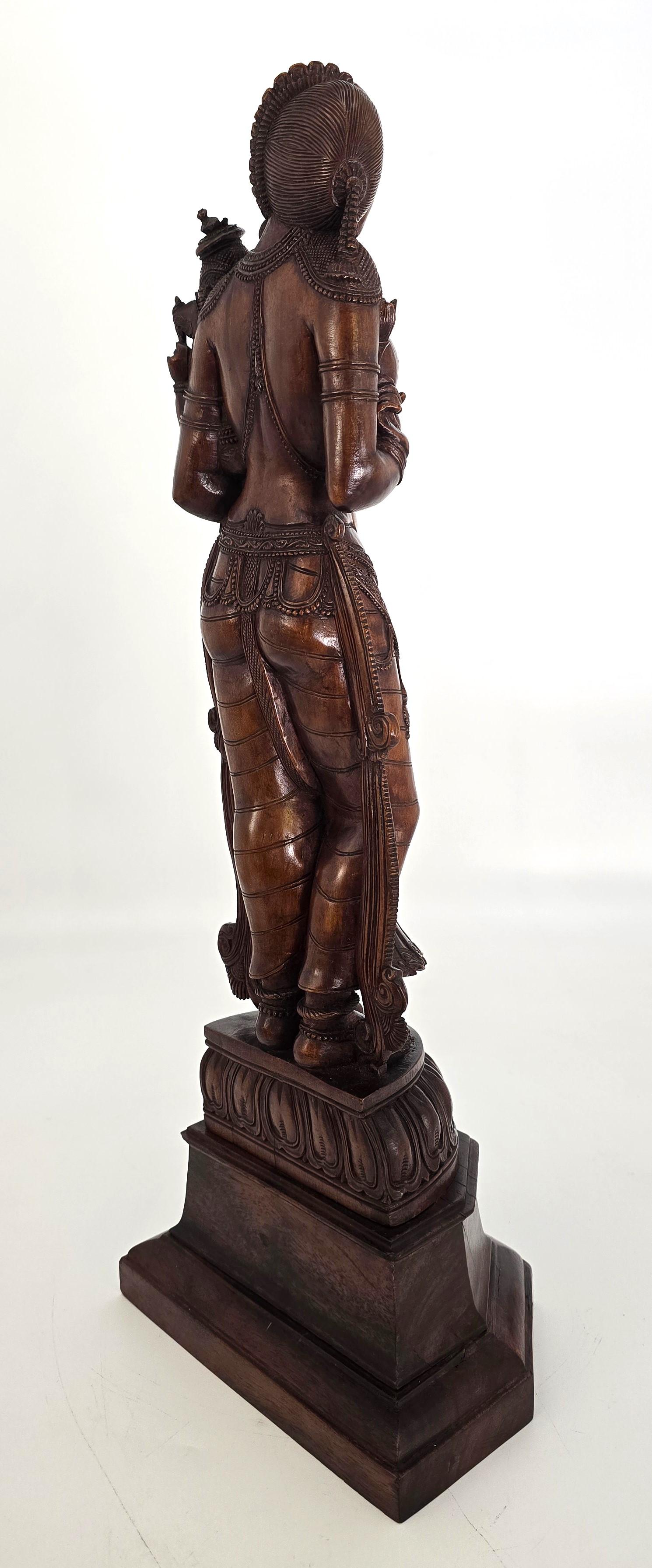 20th Century An Indian Raj period carved figure of the Goddess Parvati, circa 1900 For Sale