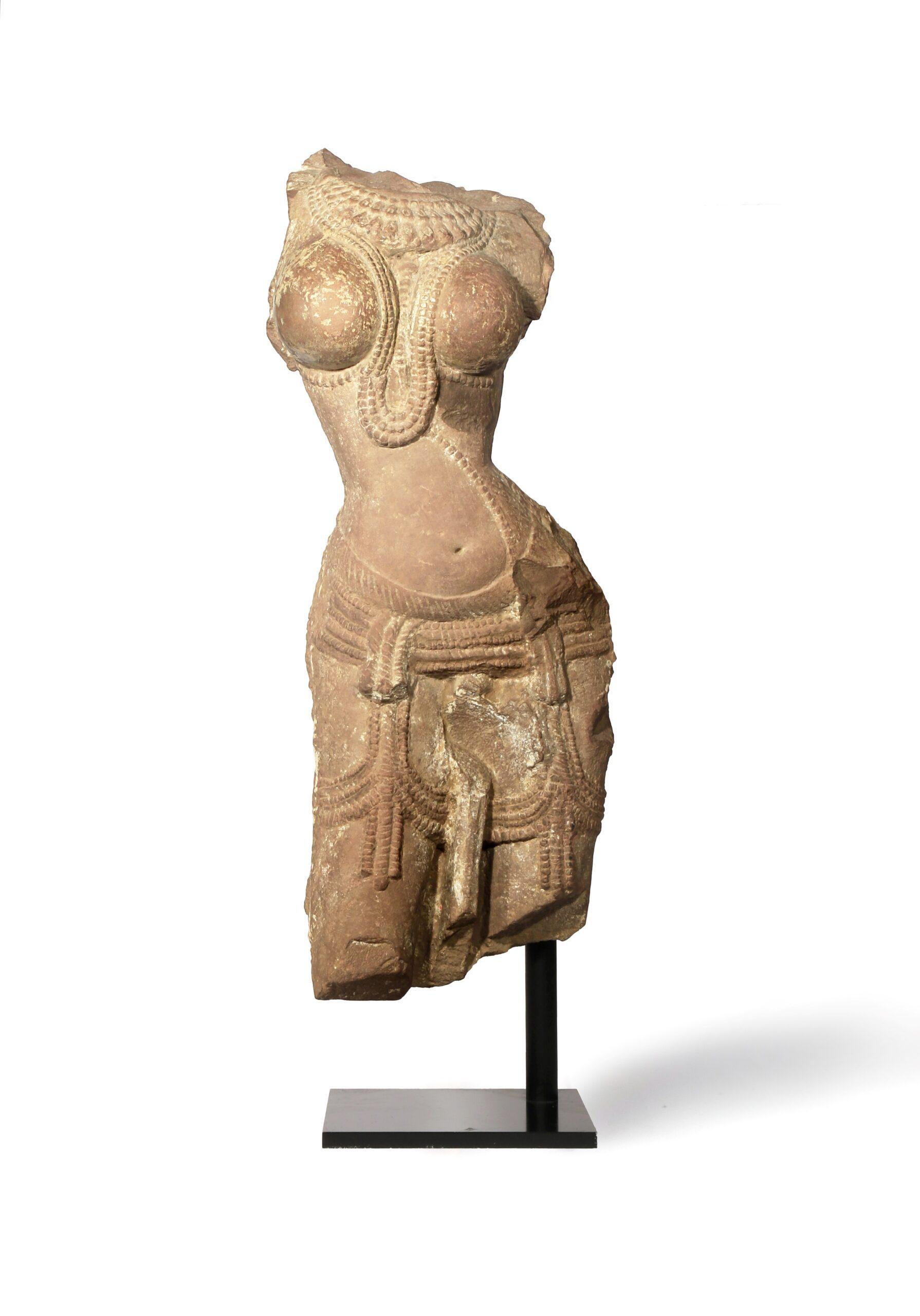 18th Century and Earlier An Indian Red Sandstone Torso of a Devata – 10th/11th Century For Sale