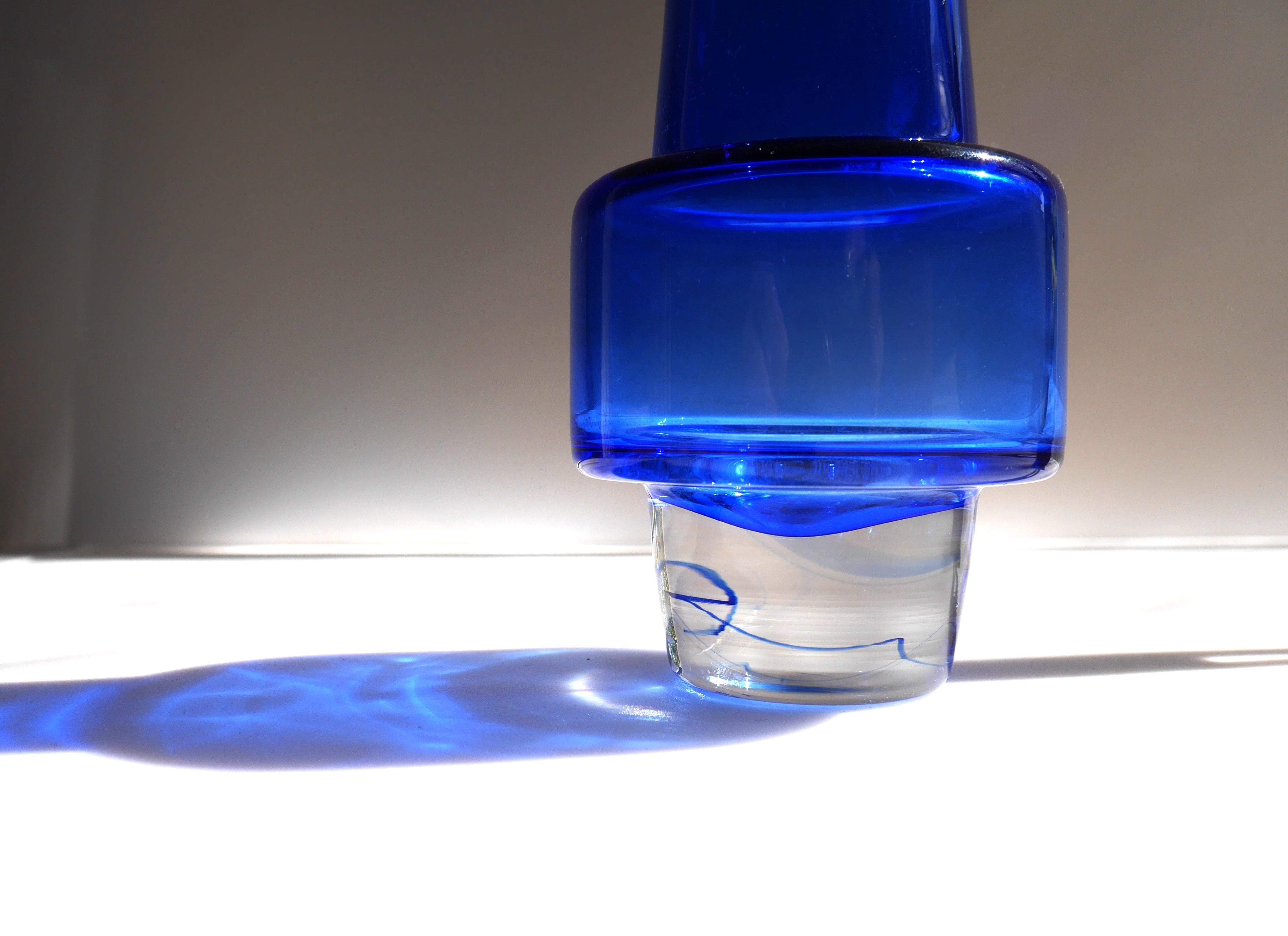An Indigo Blue 'Rocket' Vase by Inge Samuelsson, Sea Glassbruk For Sale 1