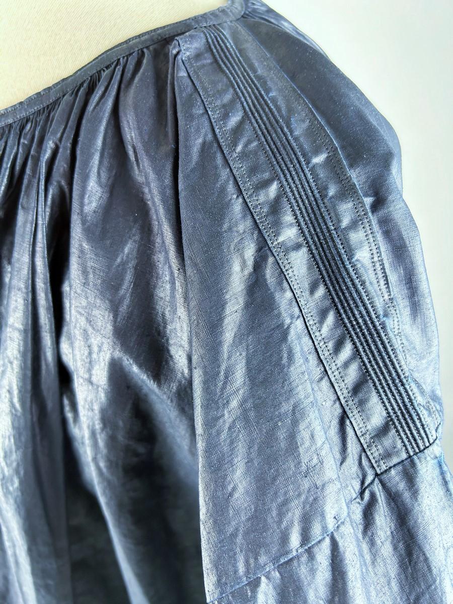 An indigo dyed glazed cotton peasant Blouse - France Circa 1850/1900 For Sale 9