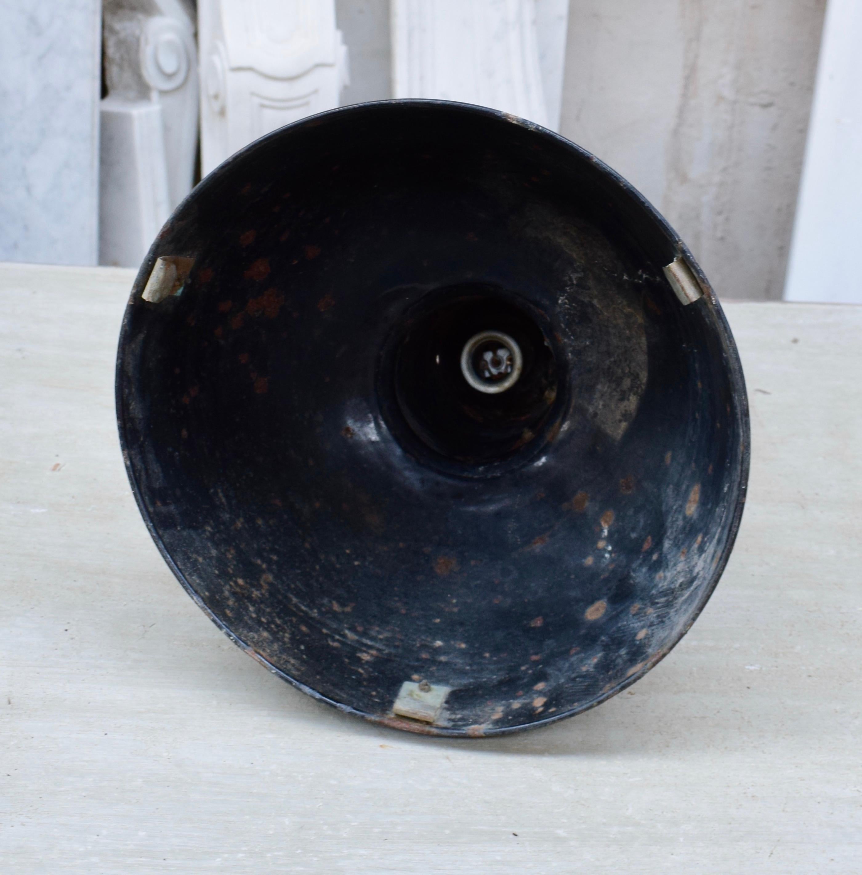 Industrial Black Enamel Hanging Lamp, circa 1930s For Sale 2