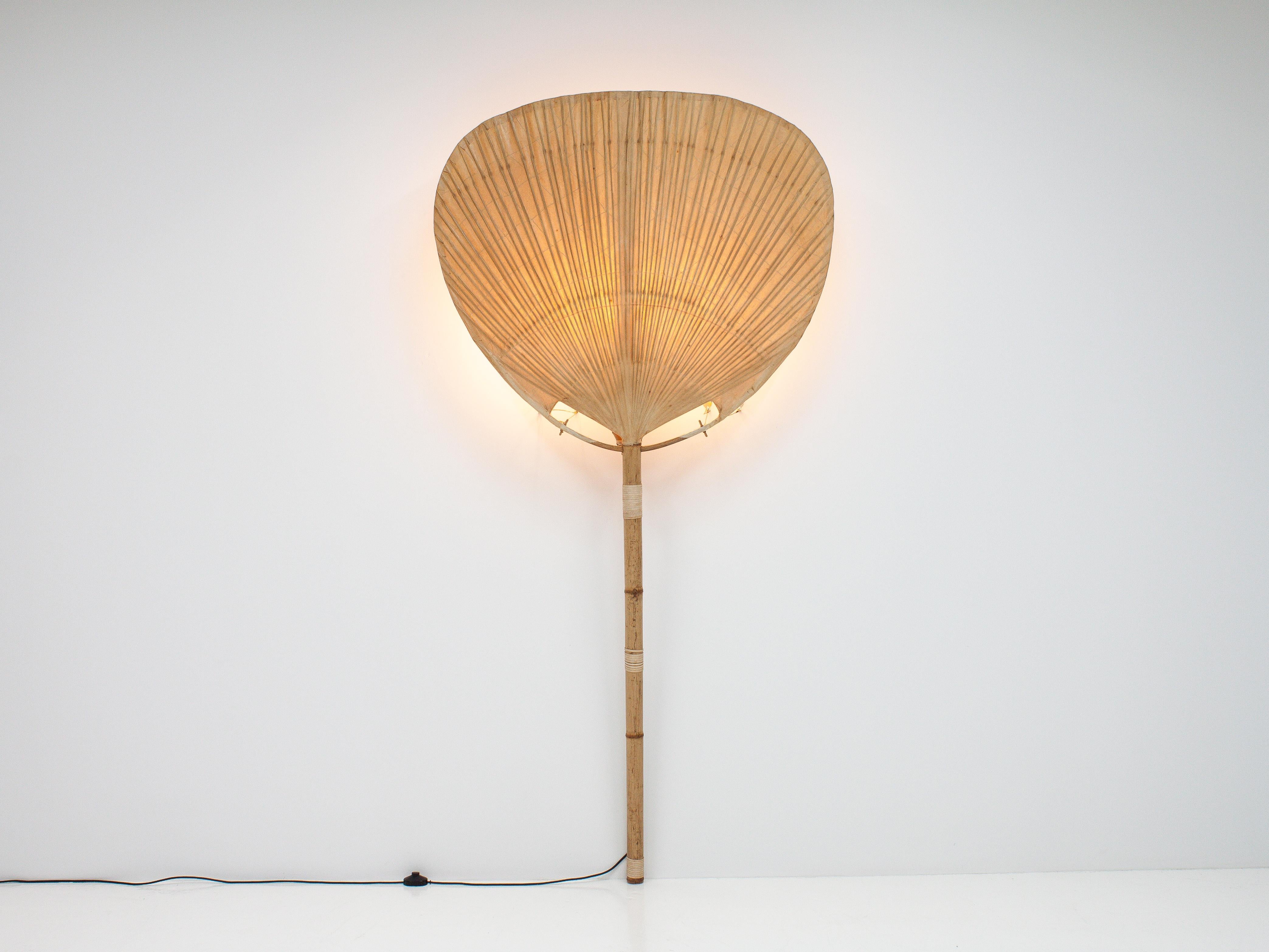 uchiwa lamp