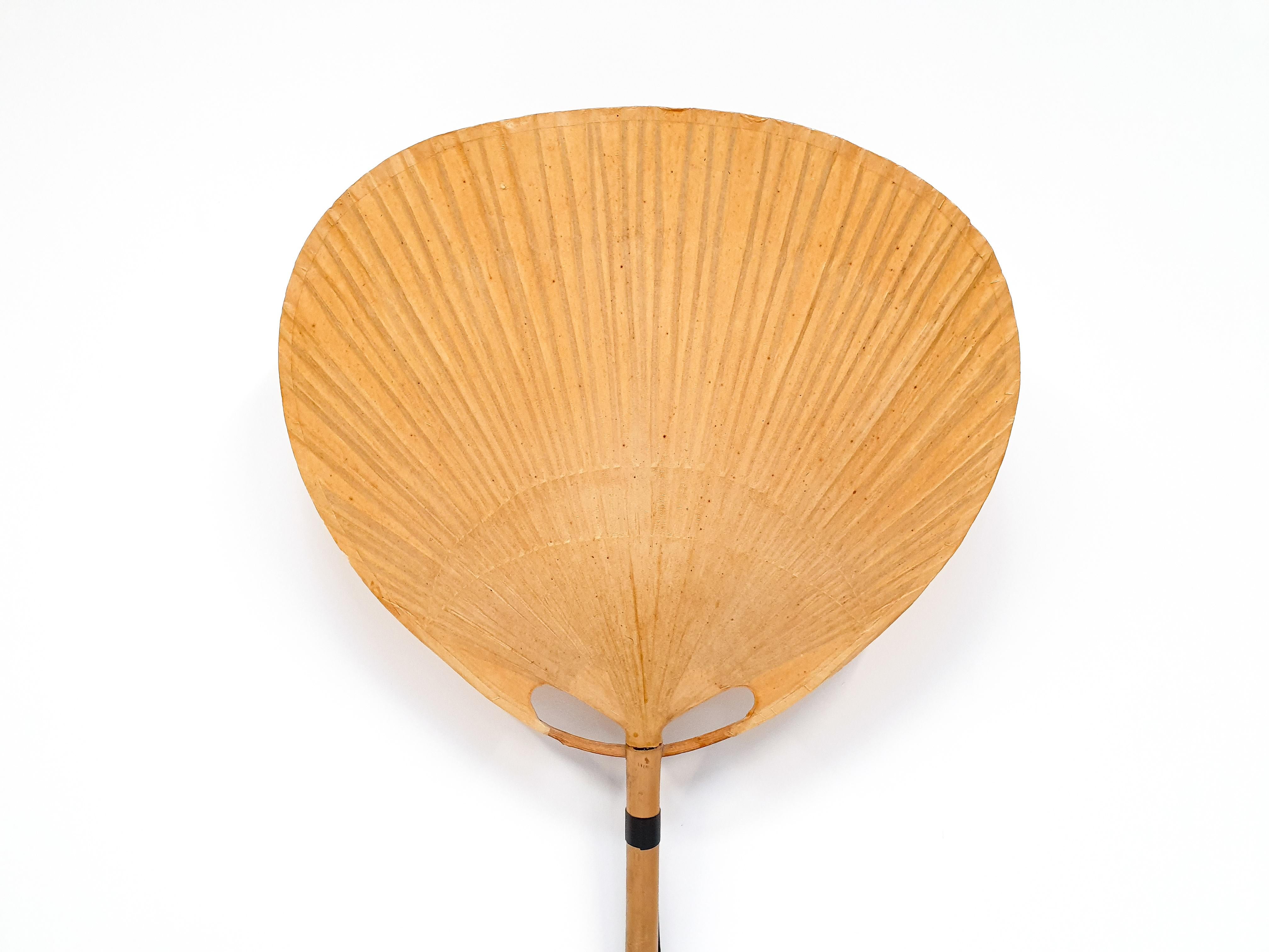 Ingo Maurer Uchiwa III Wandleuchte von Ingo Maurer für M Design:: 1970er Jahre (Bambus)
