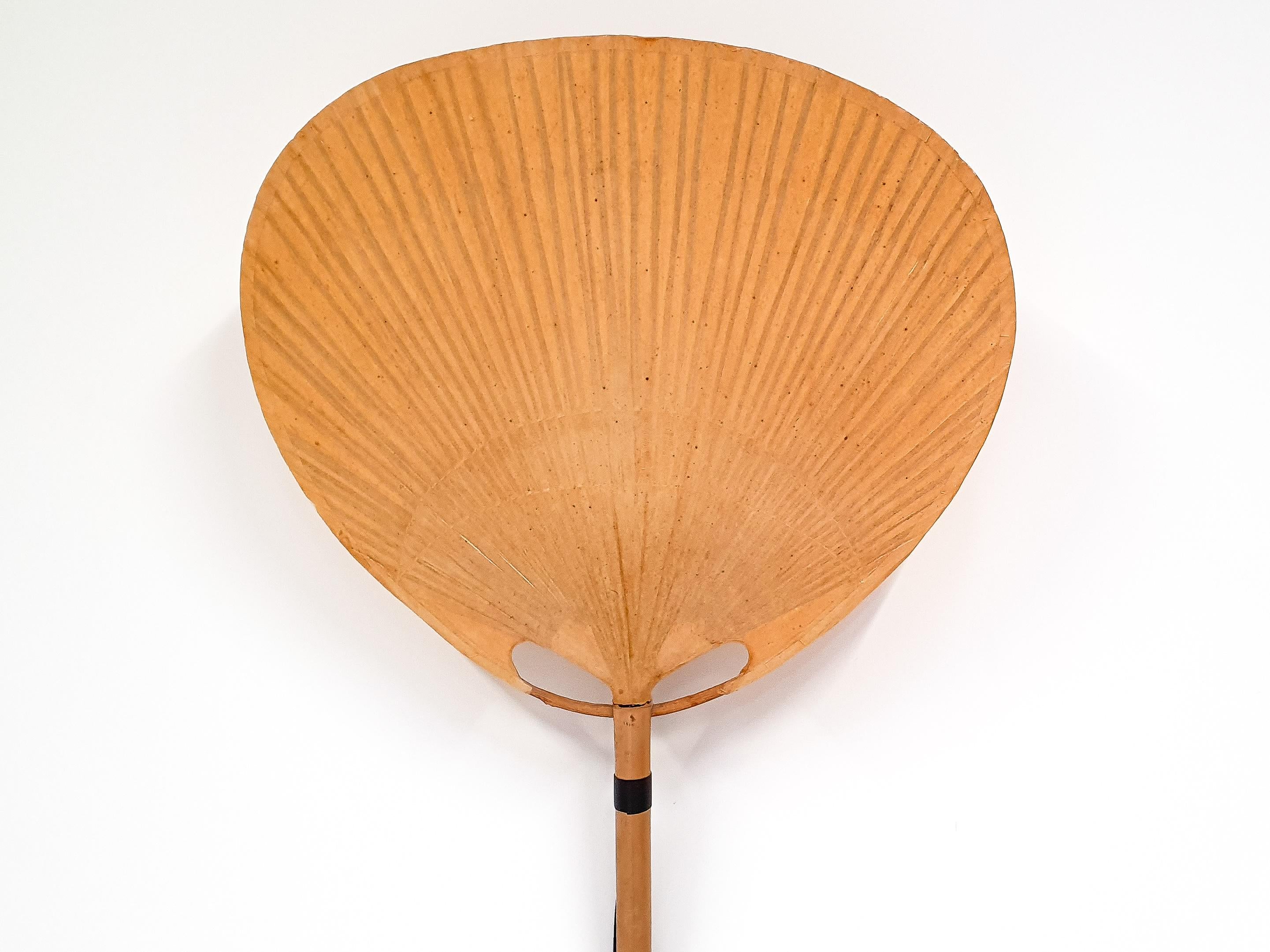 Ingo Maurer Uchiwa III Wandleuchte von Ingo Maurer für M Design:: 1970er Jahre 2