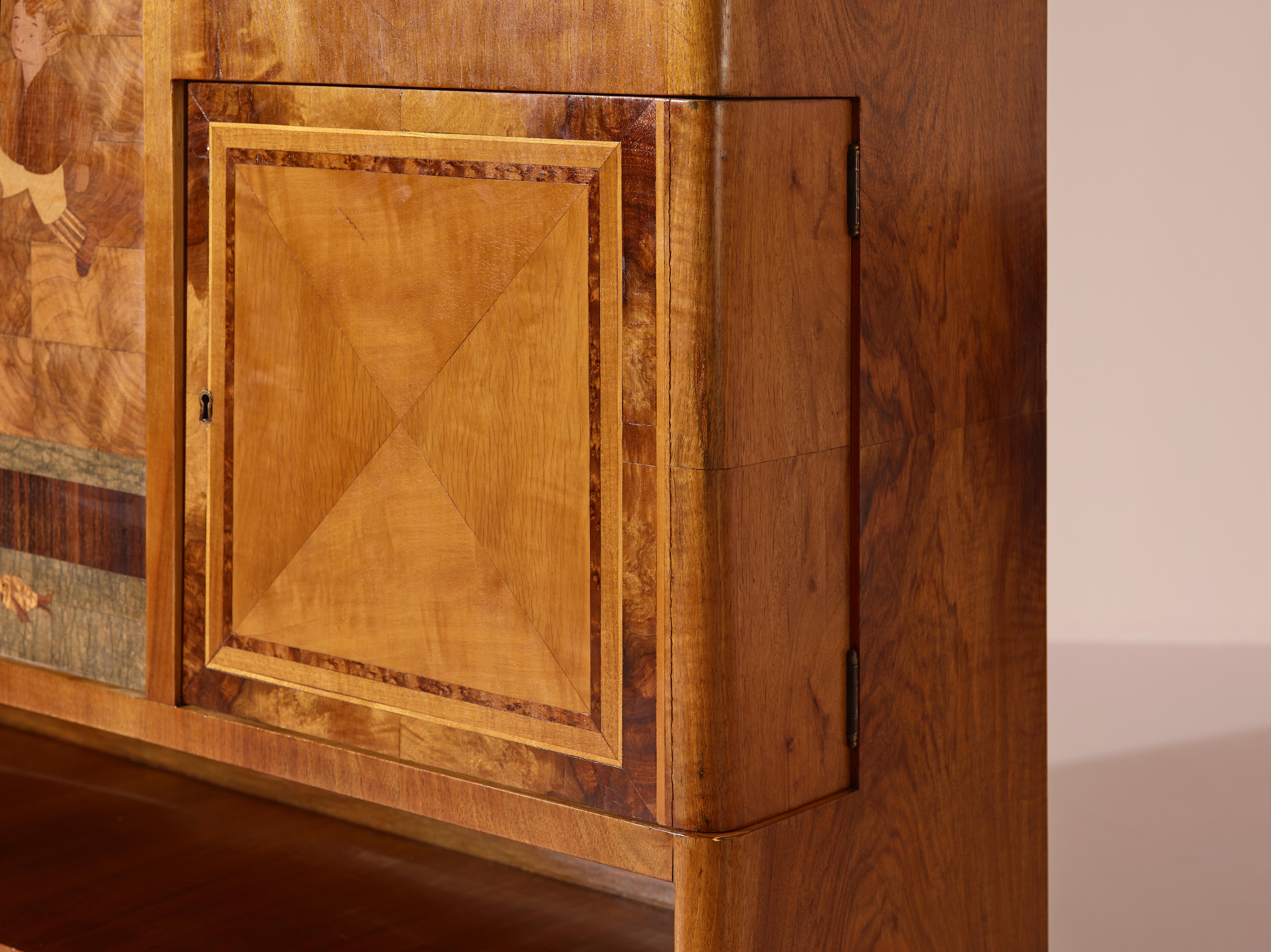 Inlaid Wood Drink Cabinet Produced in Italy in the 1940s by Luigi Buder 3