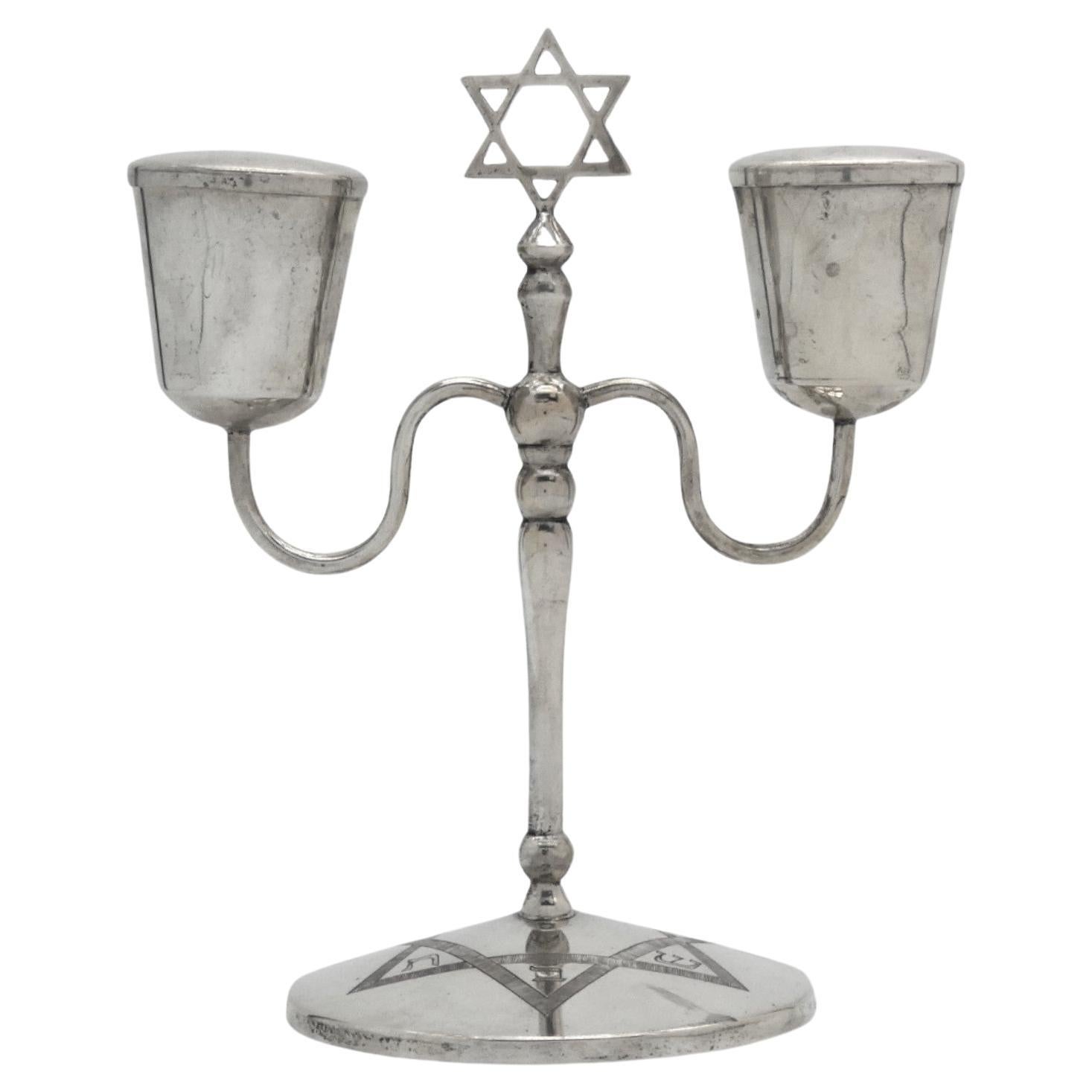 Portavelas de plata iraquí para Shabbat, hacia 1920. Judaica en venta