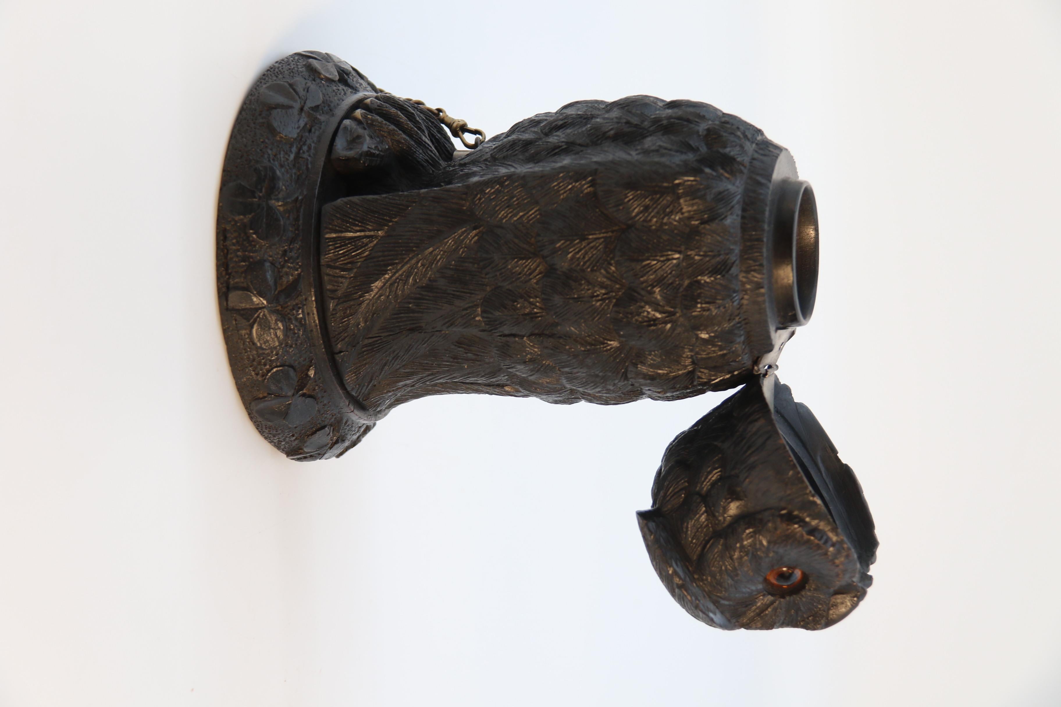 Encrier irlandais sculpté à la main en forme de hibou « Cornelius Goggin » en vente 7