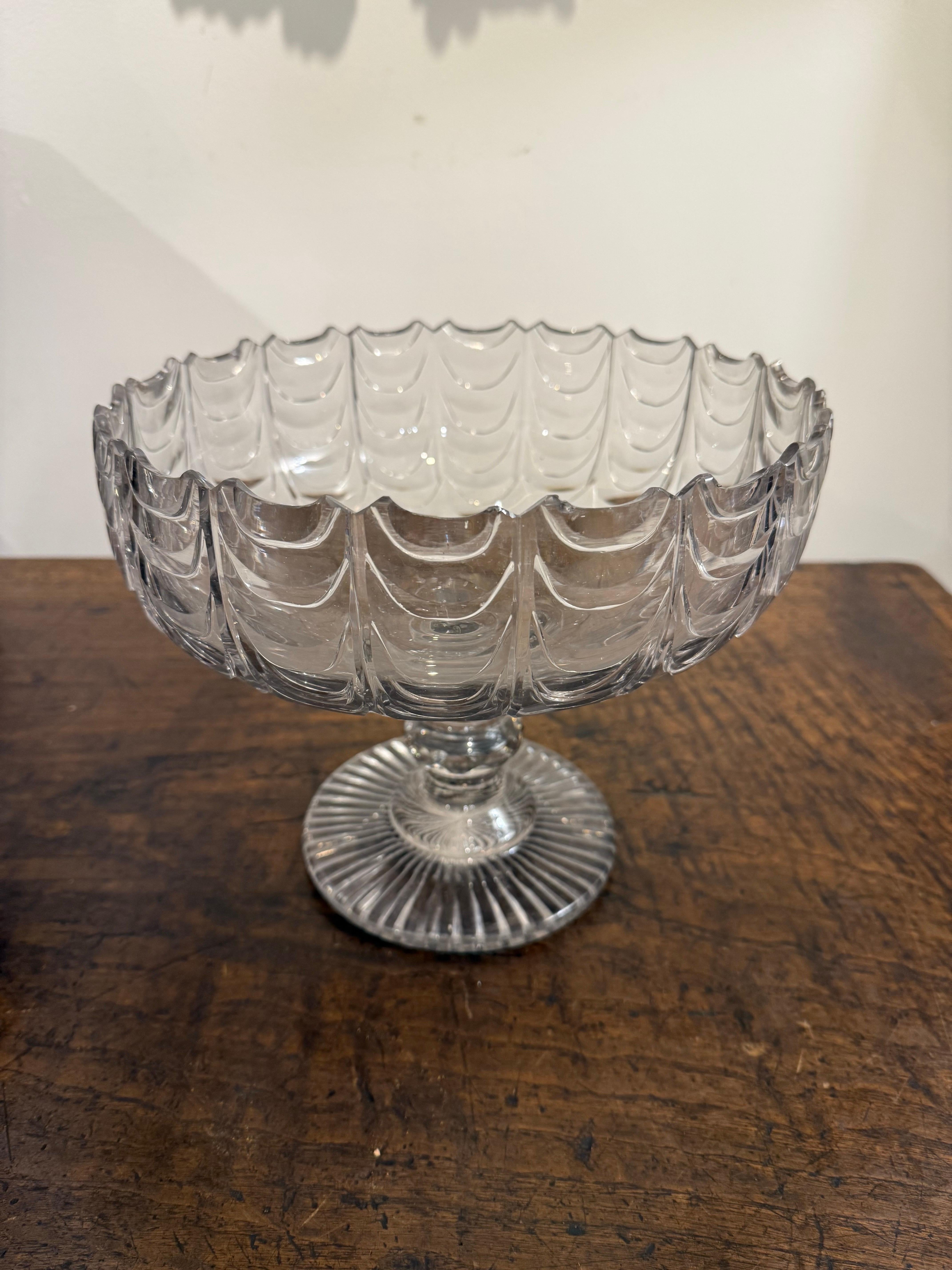 Georgian An Irish Crystal Standing Fruit/Salad Bowl Attributed to Waterford, 18th Century For Sale