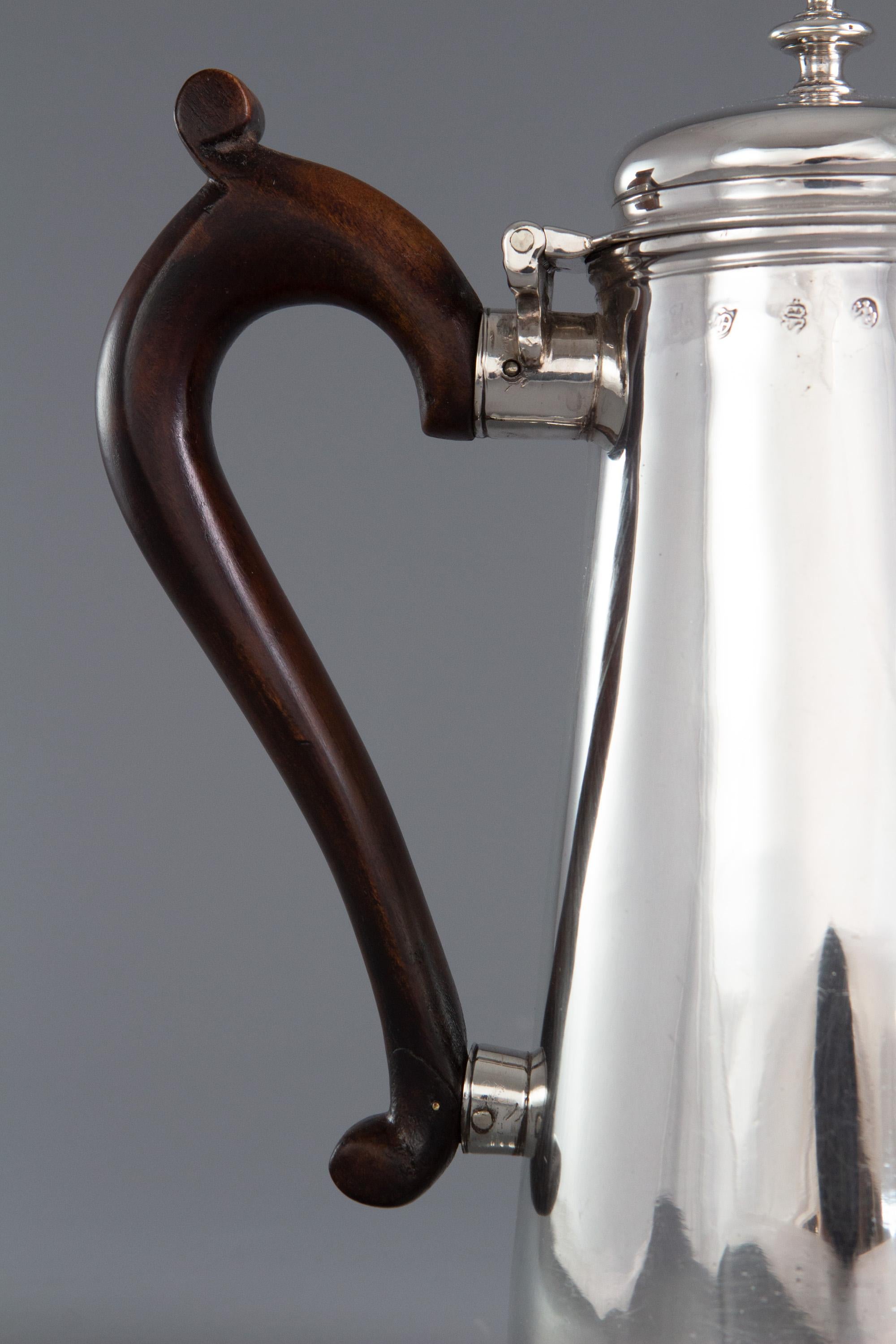 Irish George II Silver Coffee Pot, Dublin 1732 8