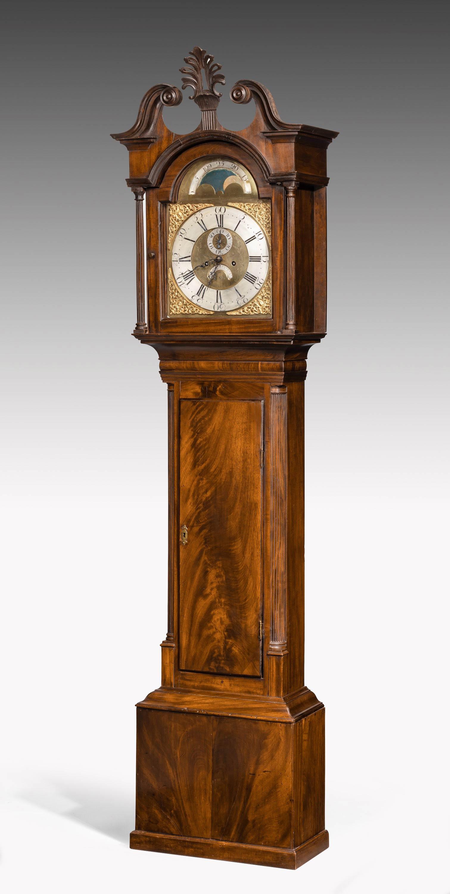 An Irish George III period mahogany longcase clock. Signed Robert Getwood of Belfast. Of quite a compact size. With an eight-day, four pillar bell striking movement with an anchor escapement.
 