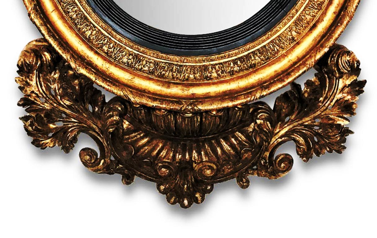 Irish George IV Gilt Wood Convex Mirror For Sale 1