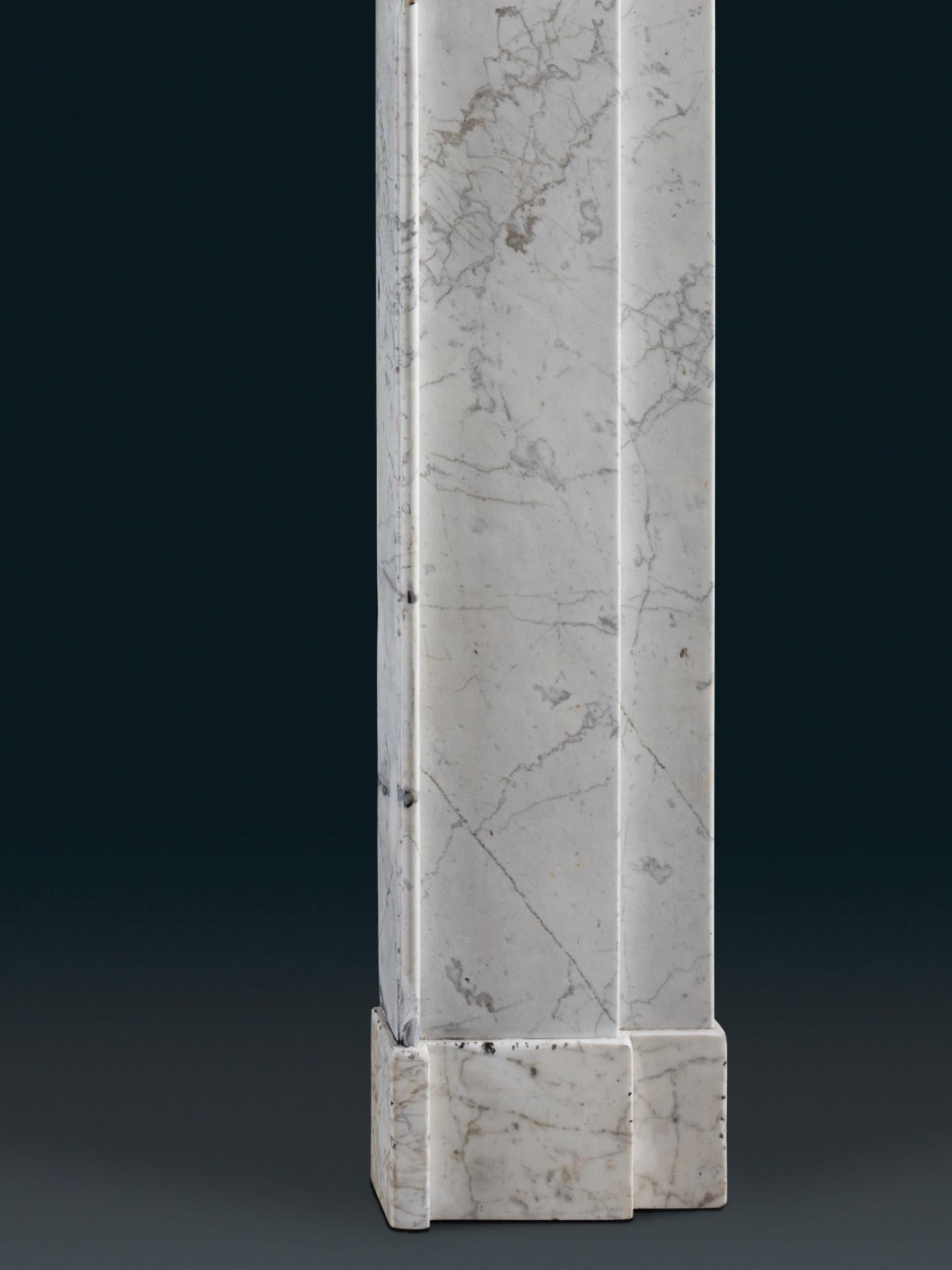 Chimenea irlandesa de mármol de Siena y estatuaria georgiana, ex-Cork en Bueno estado para la venta en London, GB