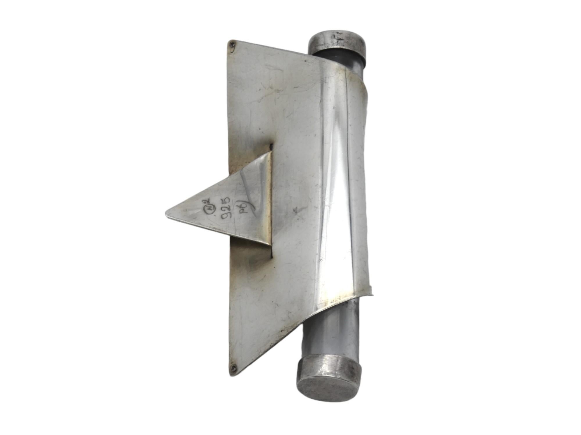 Una caja de Mezuzah israelí de Noam, circa 2000. Judaica Siglo XXI y contemporáneo en venta