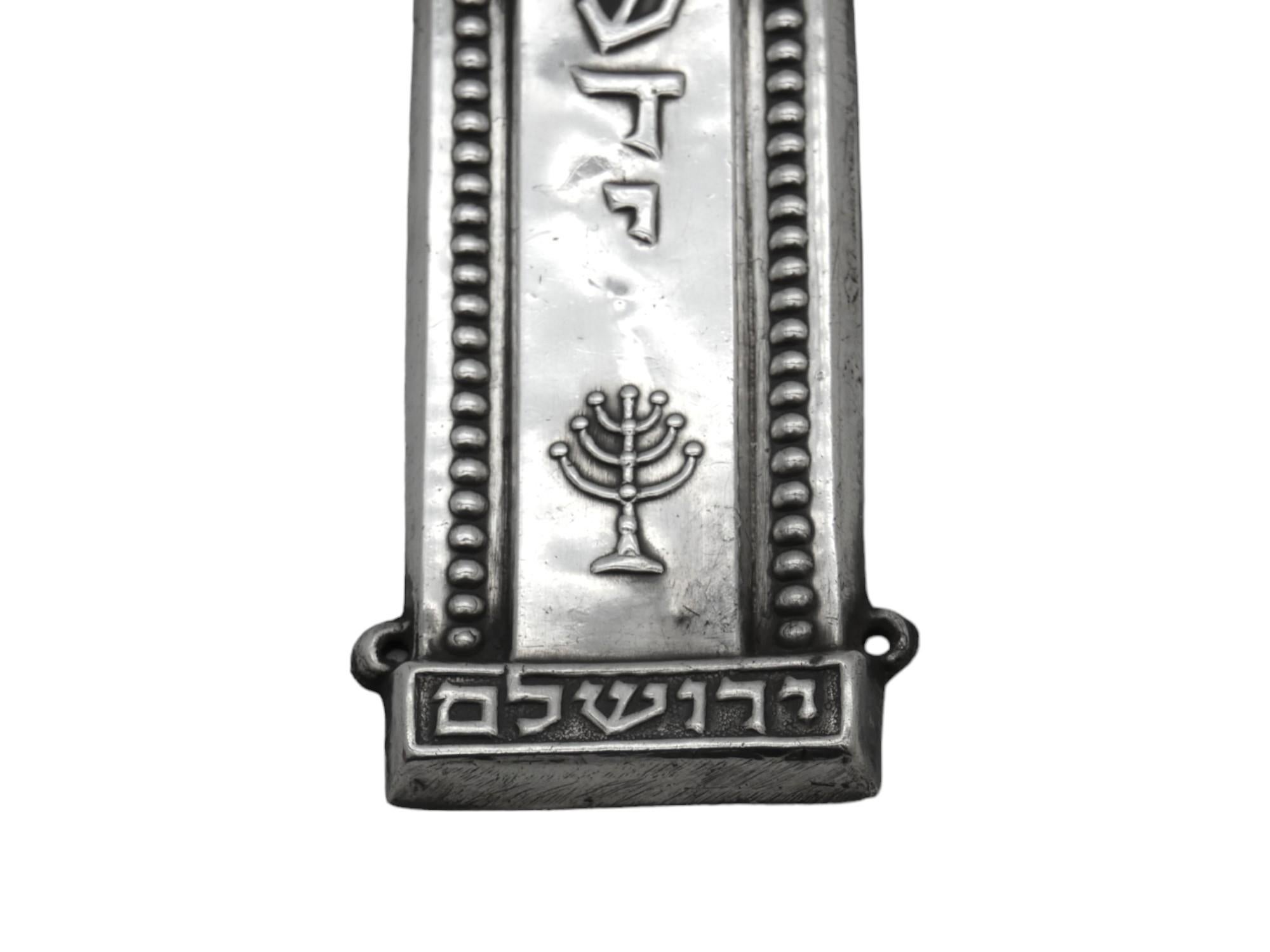 Argento Una custodia israeliana in argento per Mezuzah, Gerusalemme, circa 1950 in vendita