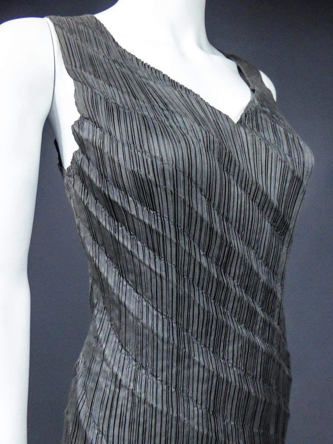 An Issey Miyake Pleated Set numbered M57-FG810 and M57-FH827 Circa 1990 6